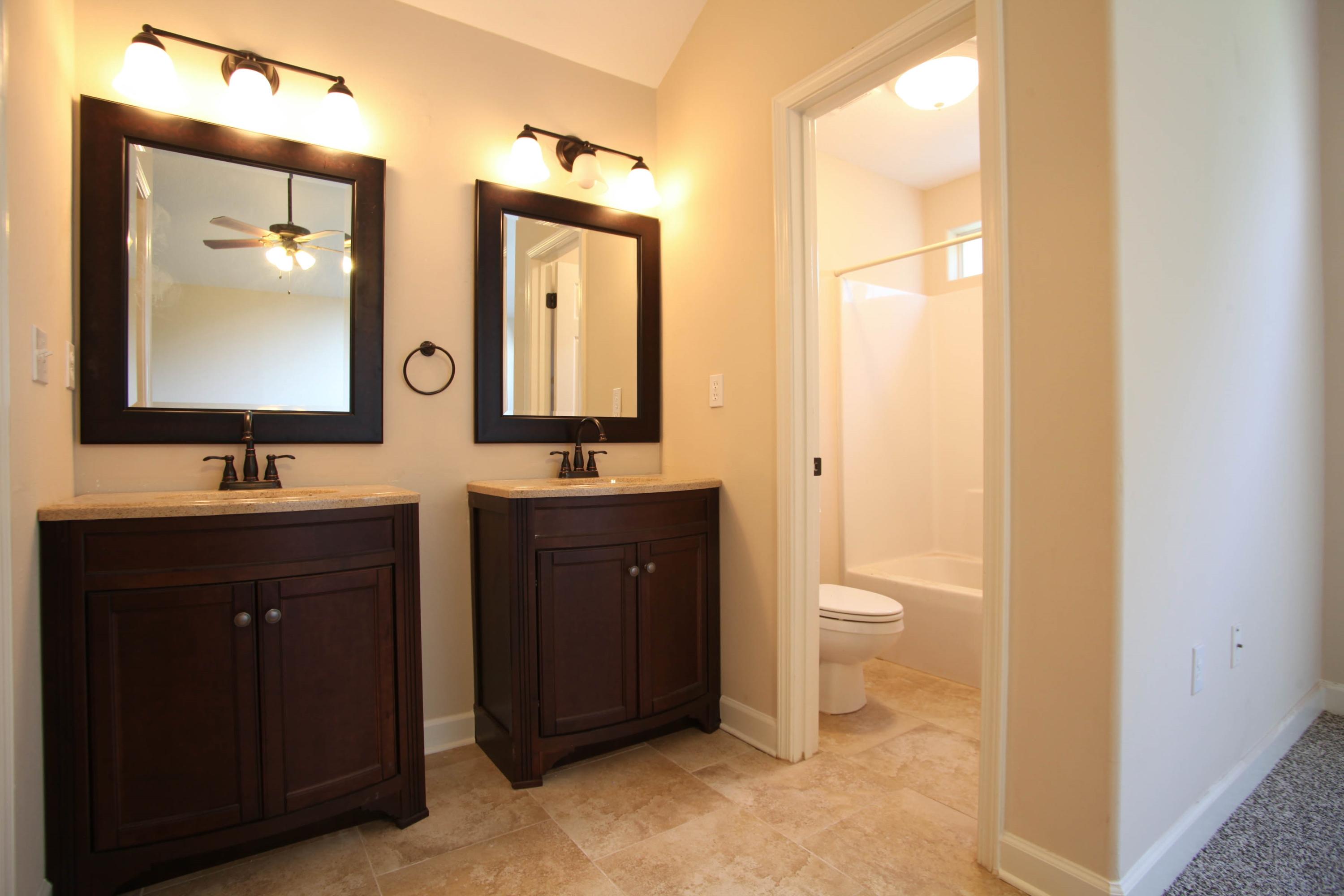 PELICAN PLACE T/H EAST - Residential