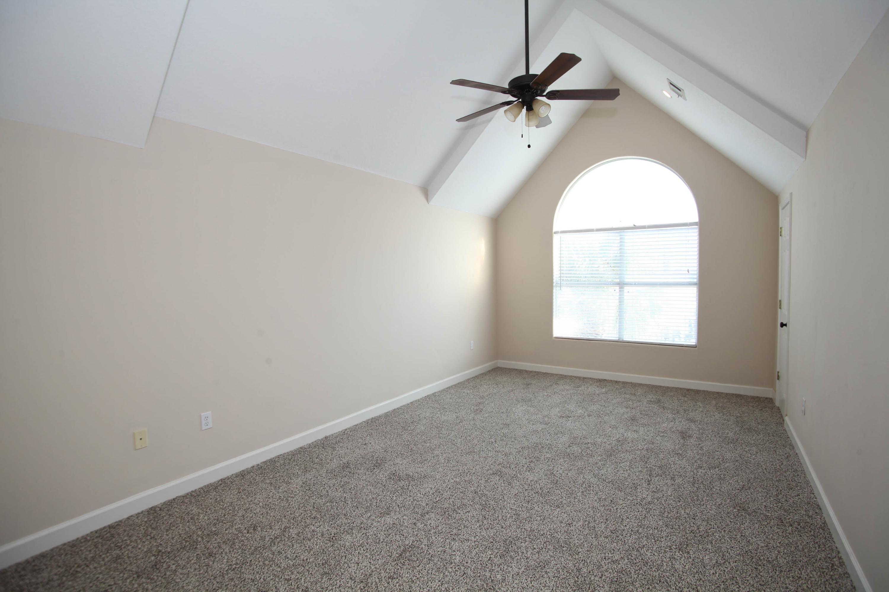 PELICAN PLACE T/H EAST - Residential