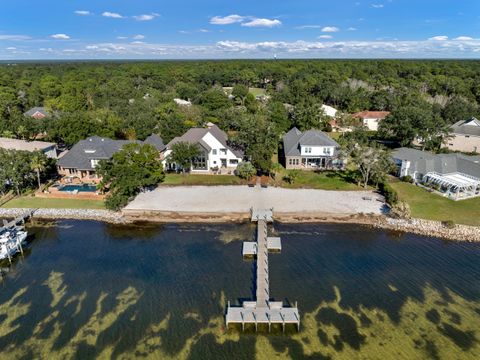 A home in Niceville