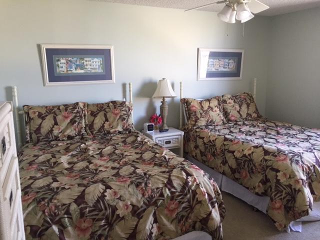 SHORELINE TOWERS 3 - Residential