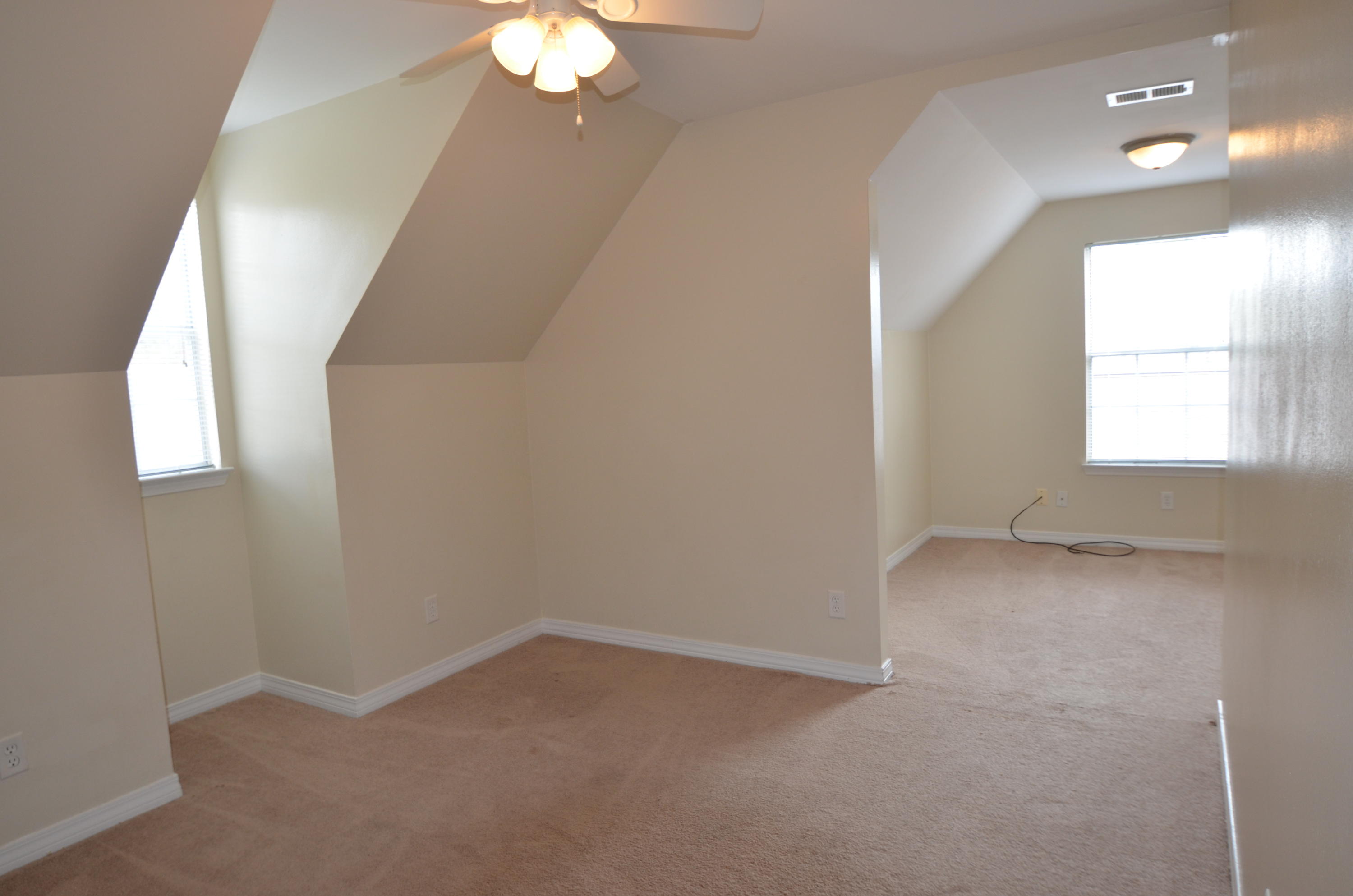 WILLOW BEND PH 2 LOT 27 - Residential