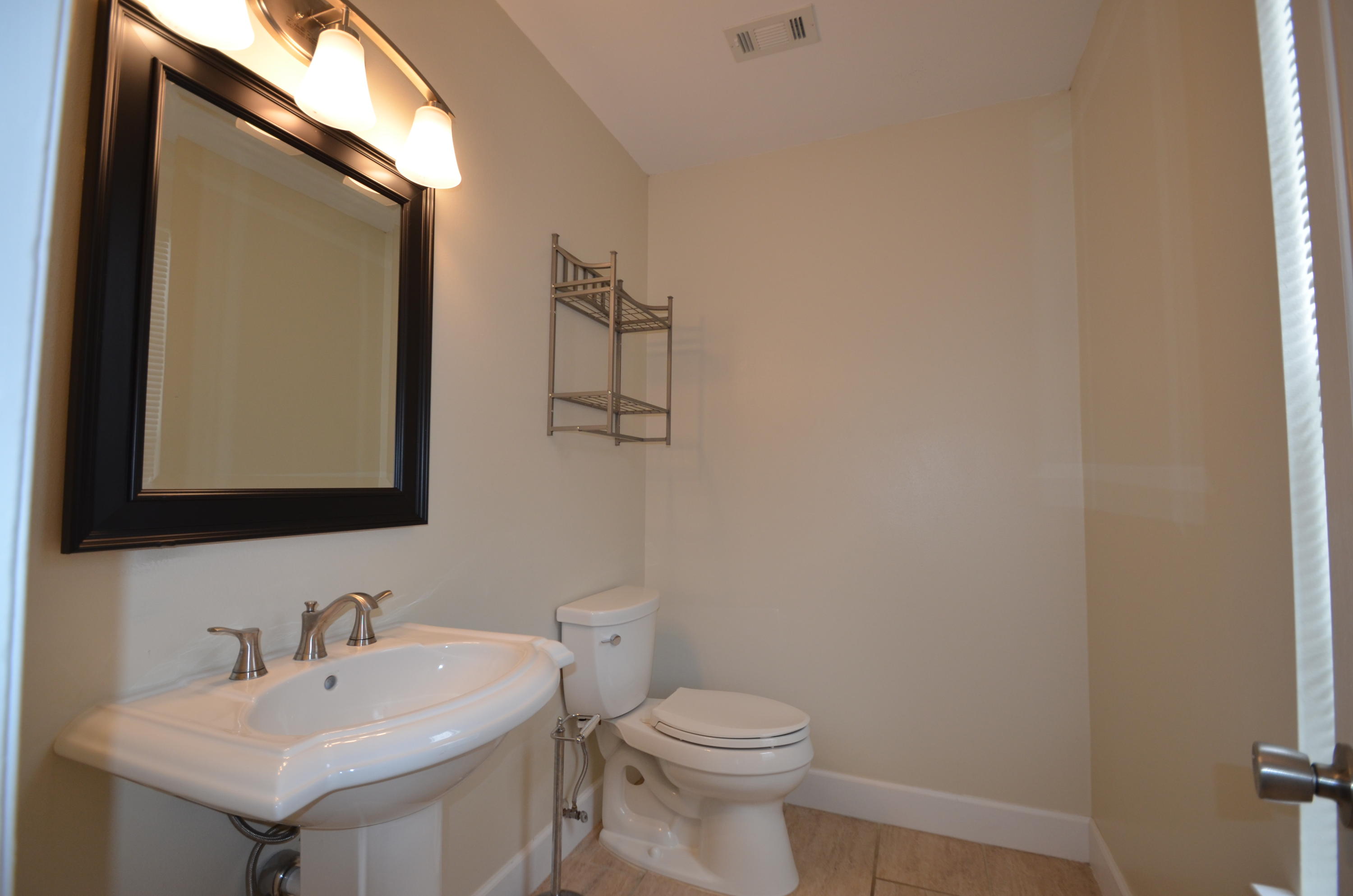 WILLOW BEND PH 2 LOT 27 - Residential