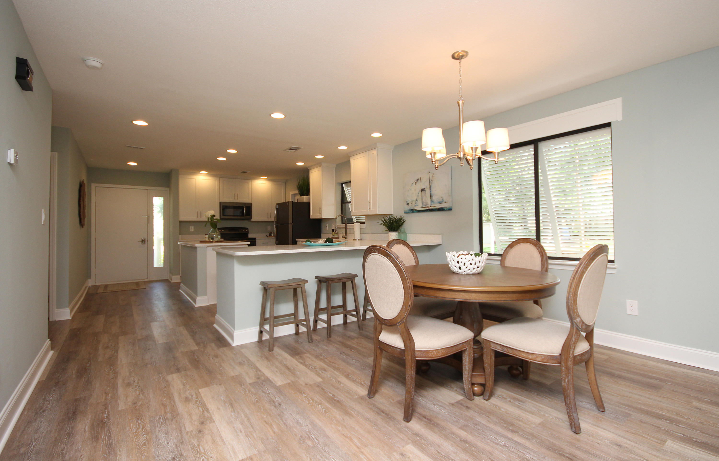 BAYOU VILLAGE CONDO PH 2 - Residential