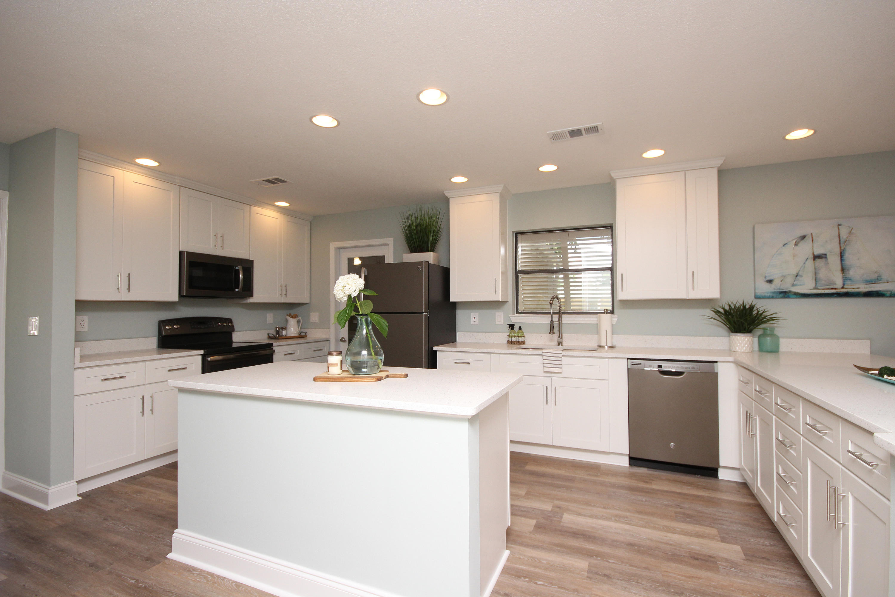 BAYOU VILLAGE CONDO PH 2 - Residential