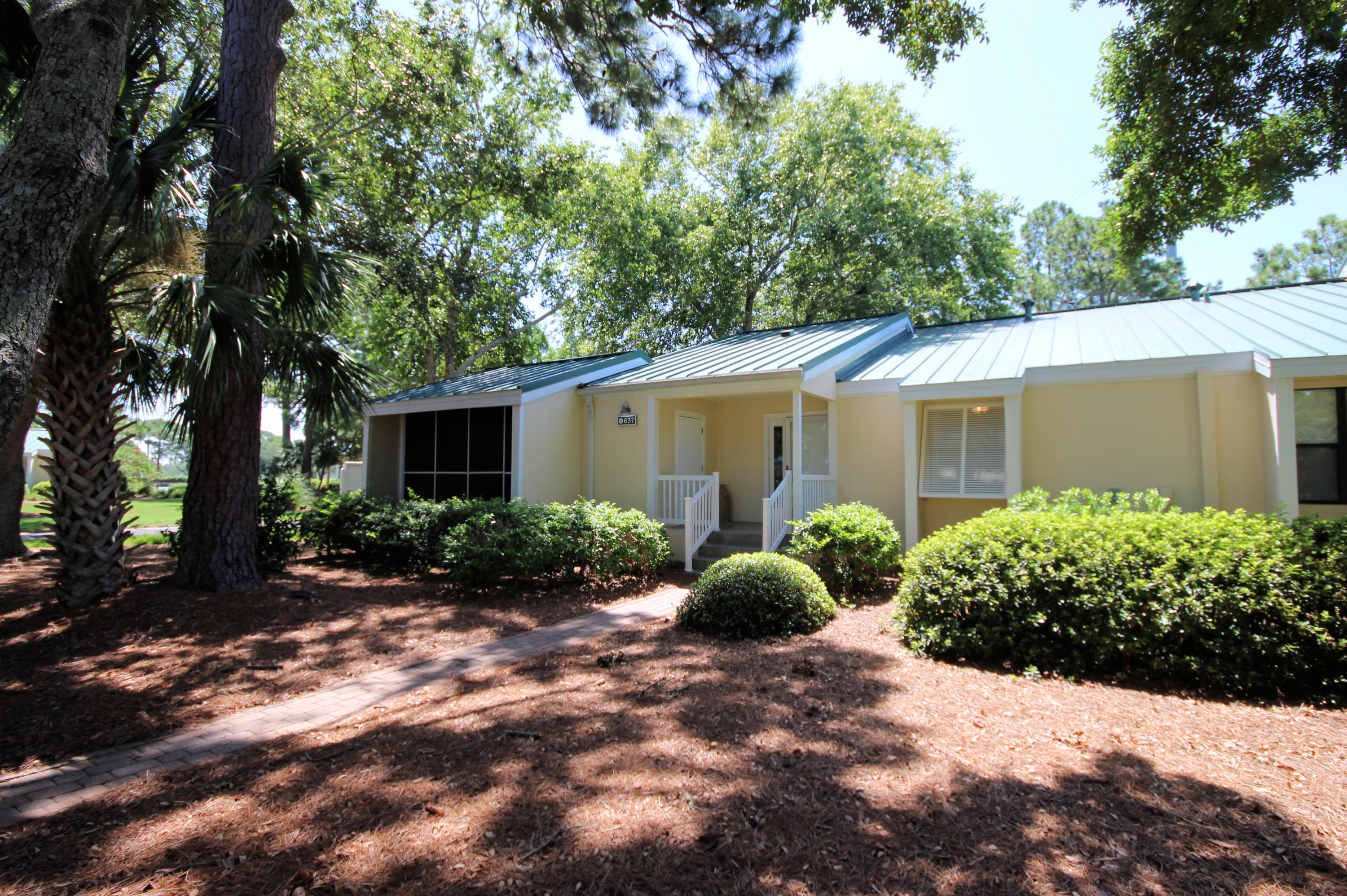 Completely remodeled 2 brm/2 bath plus a bunk room, one level end-of-building location with a side screen porch, private backyard area and two additional patios. Renovated from floor to ceiling with all new stainless-steel appliances, electronics, and light, neutral coastal furnishings.