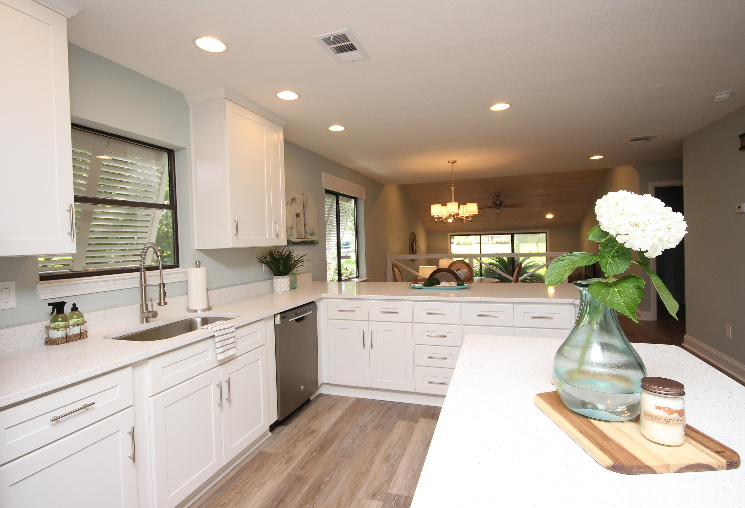 BAYOU VILLAGE CONDO PH 2 - Residential