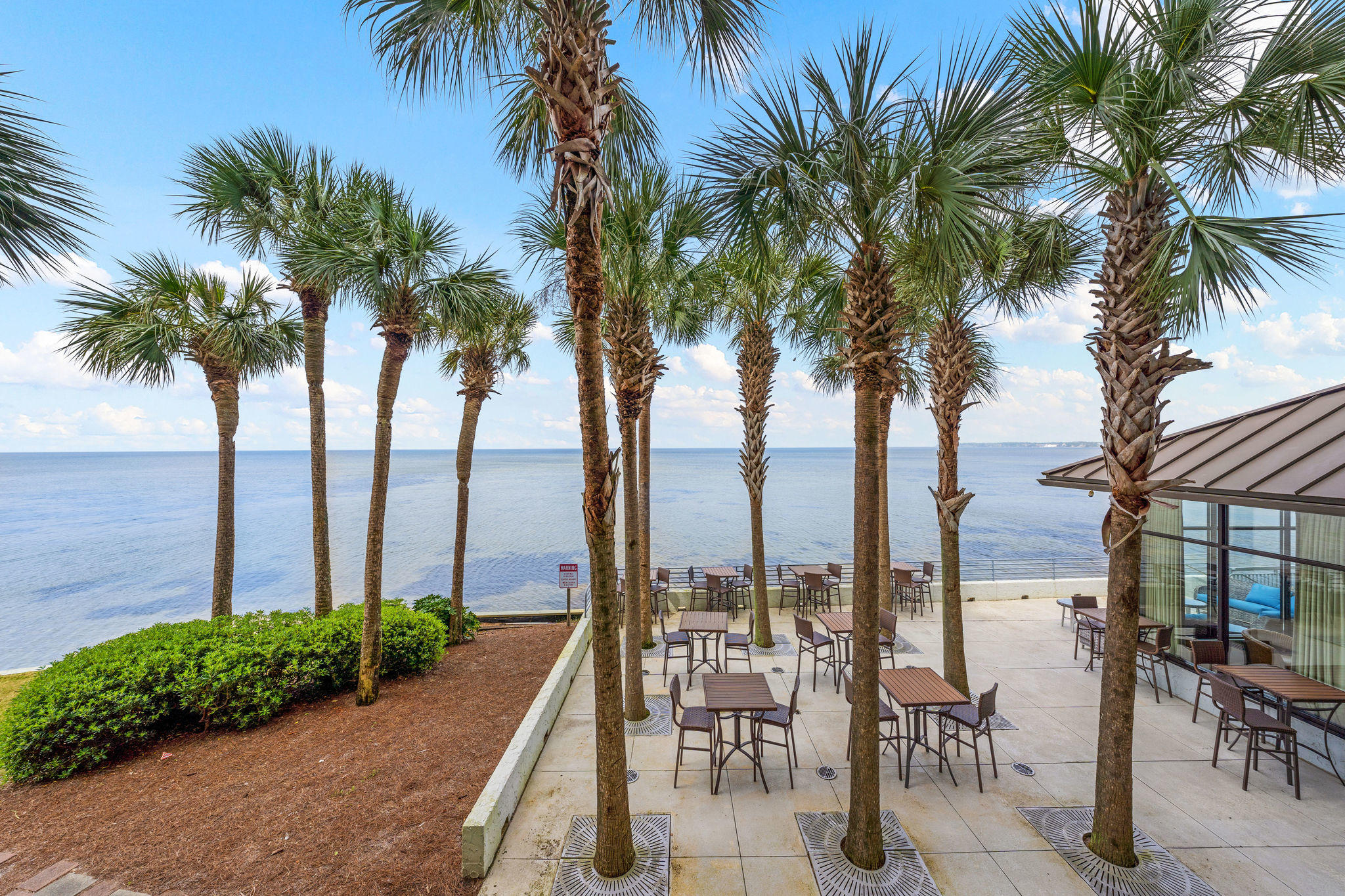 BAYSIDE CONDO SANDESTIN - Residential