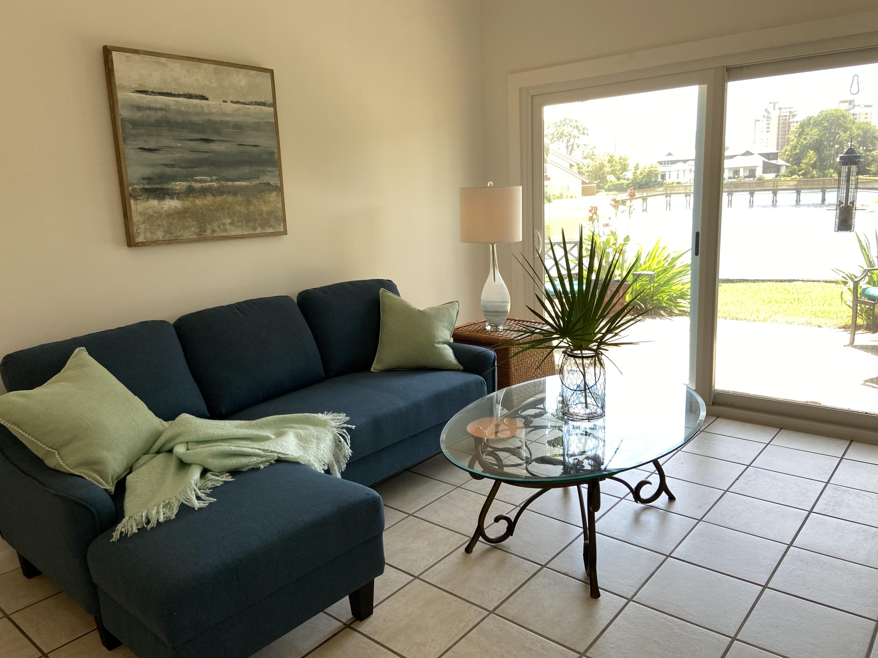 BEACHWALK T/H - Residential
