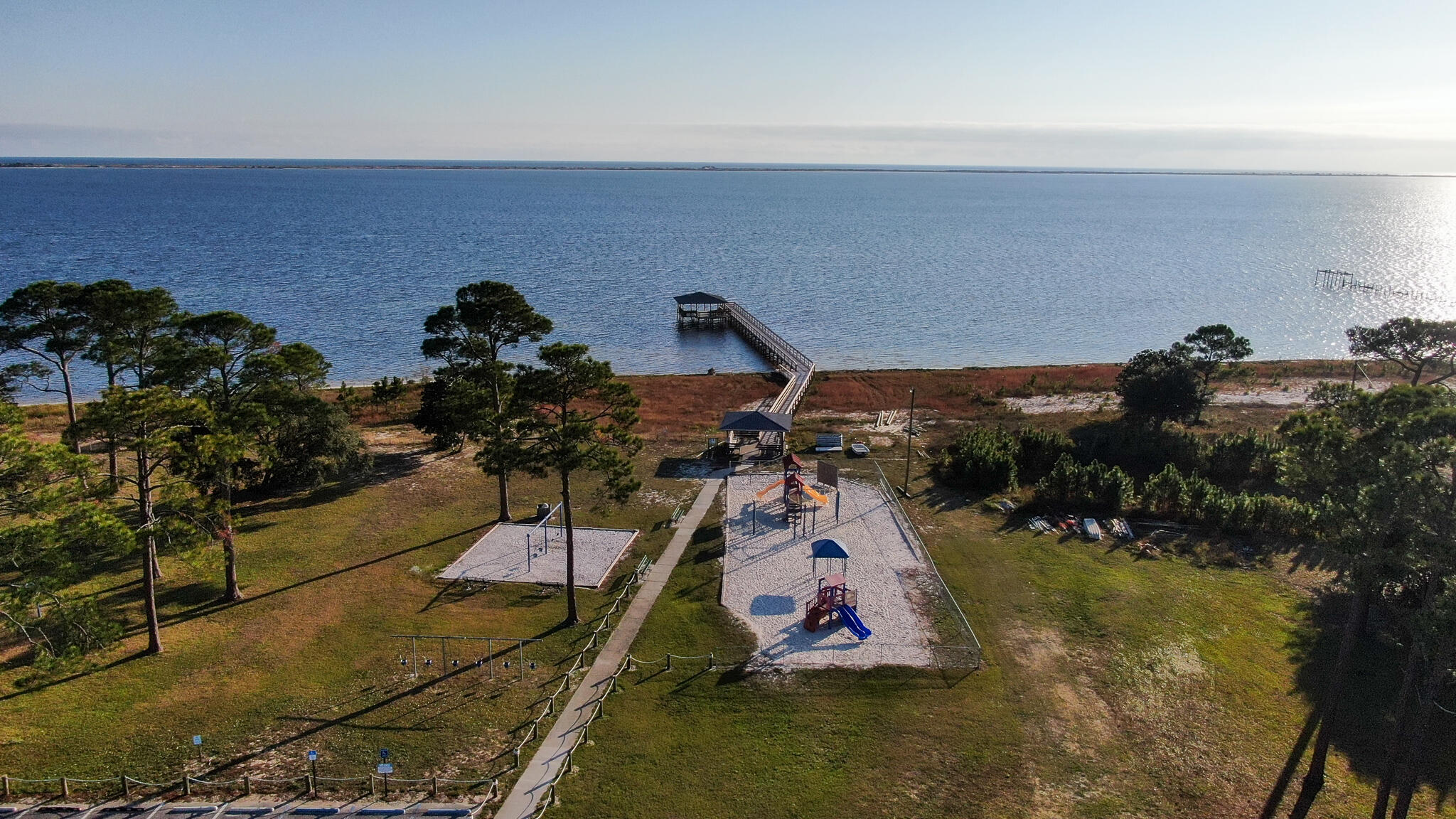 HOLLEY BY THE SEA - Residential