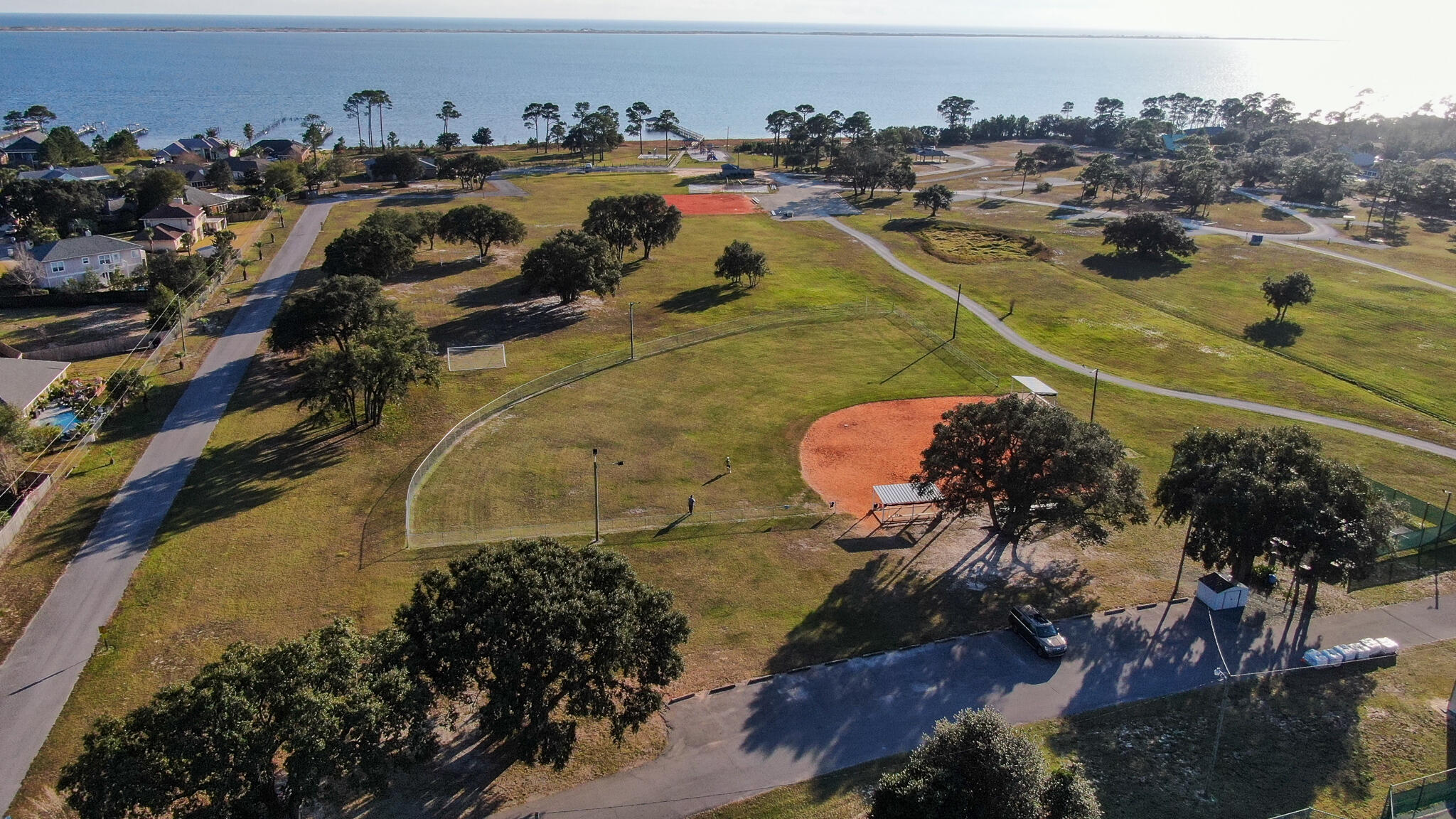 HOLLEY BY THE SEA - Residential