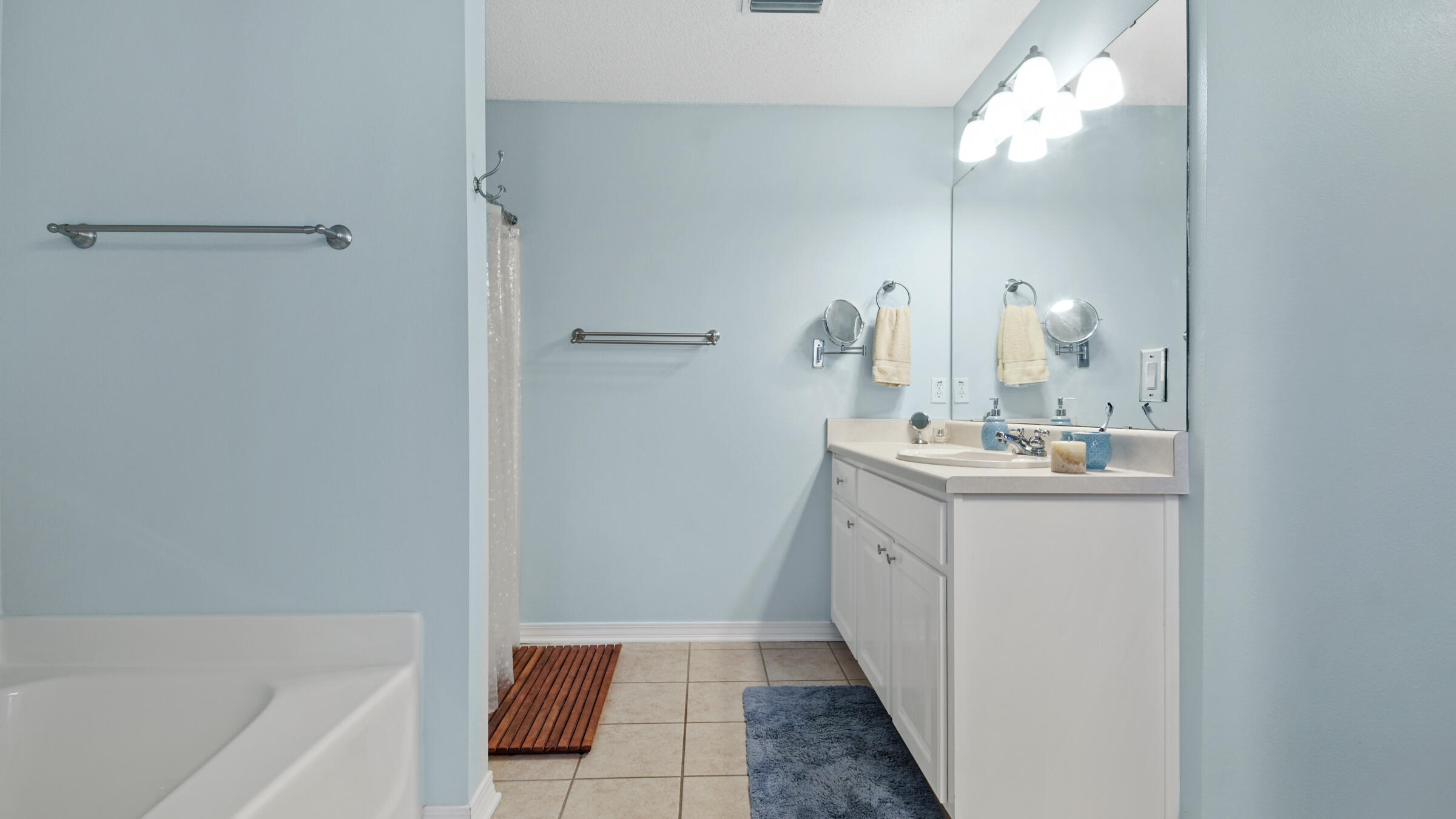 HOLLEY BY THE SEA - Residential