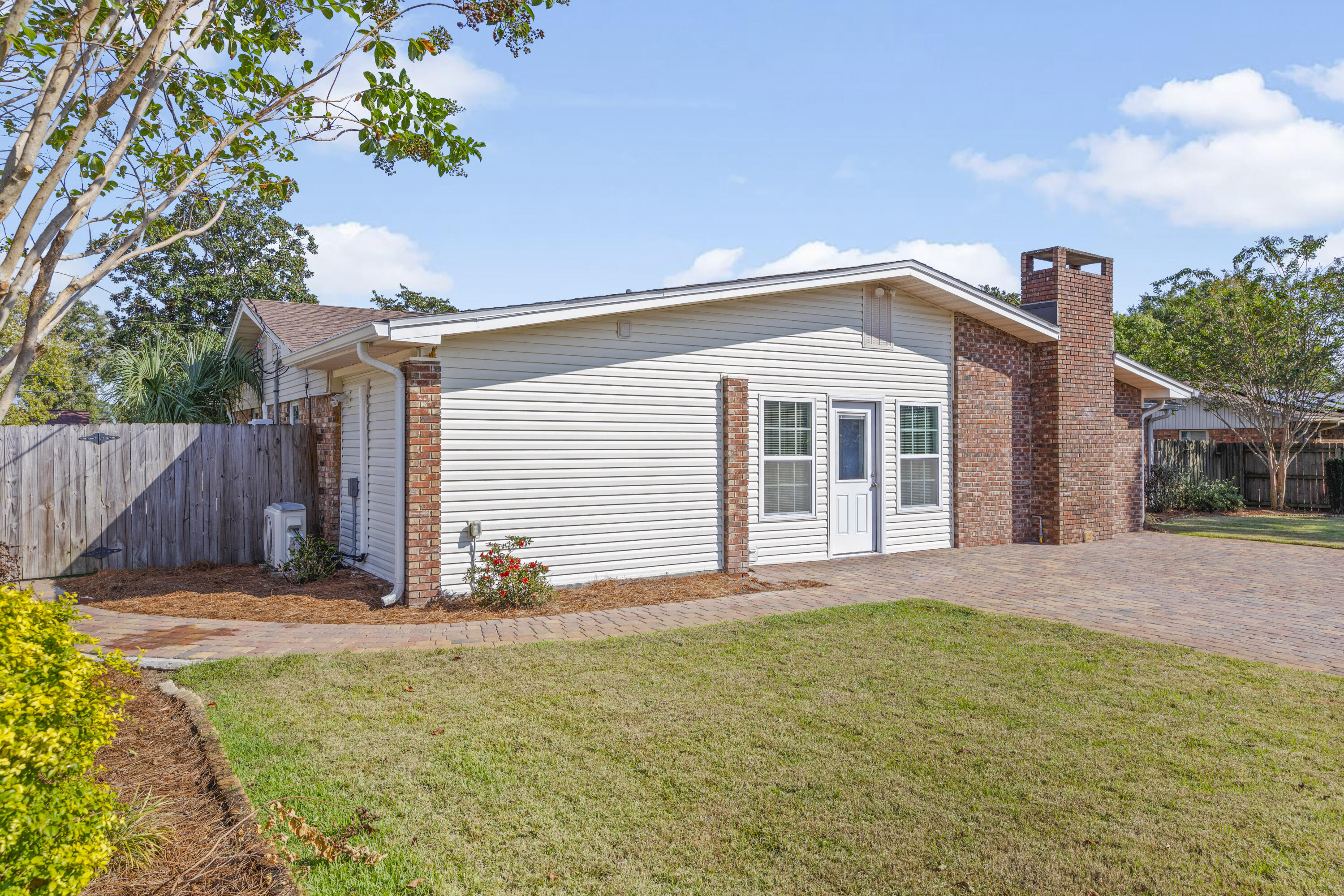 MIRAMAR ESTATES 4TH ADDN - Residential