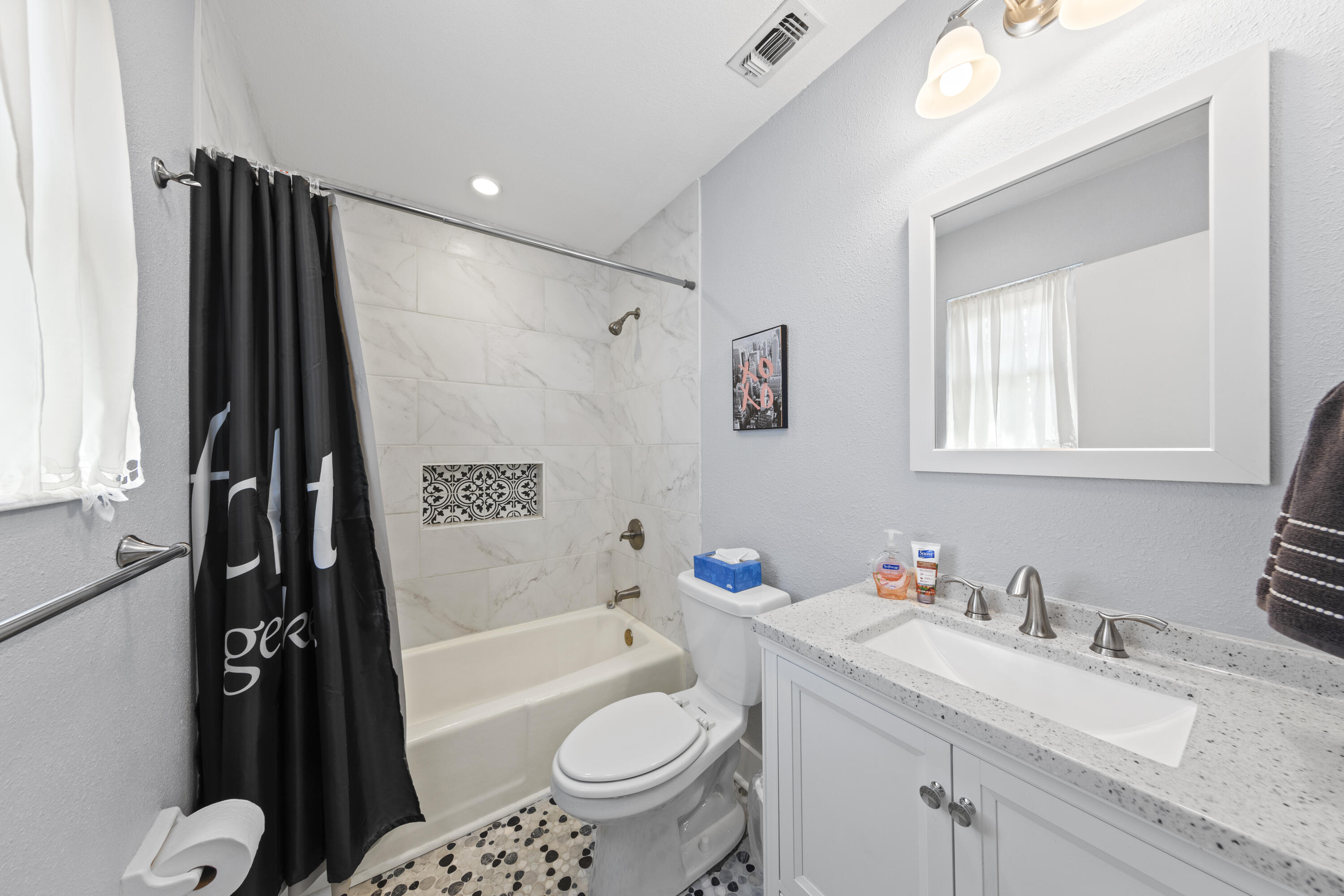 MIRAMAR ESTATES 4TH ADDN - Residential