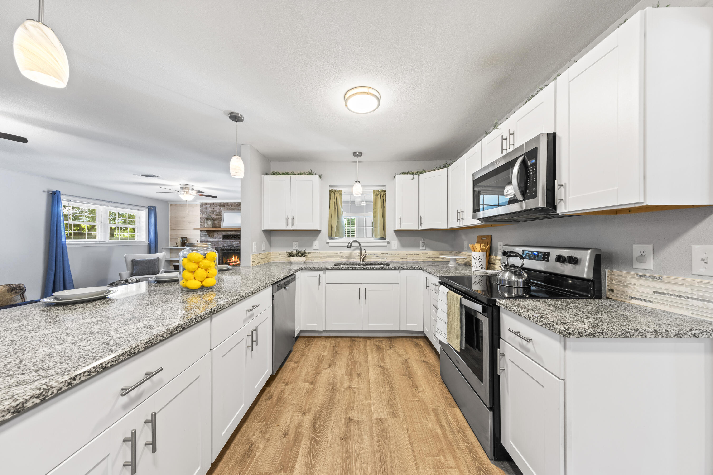 MIRAMAR ESTATES 4TH ADDN - Residential