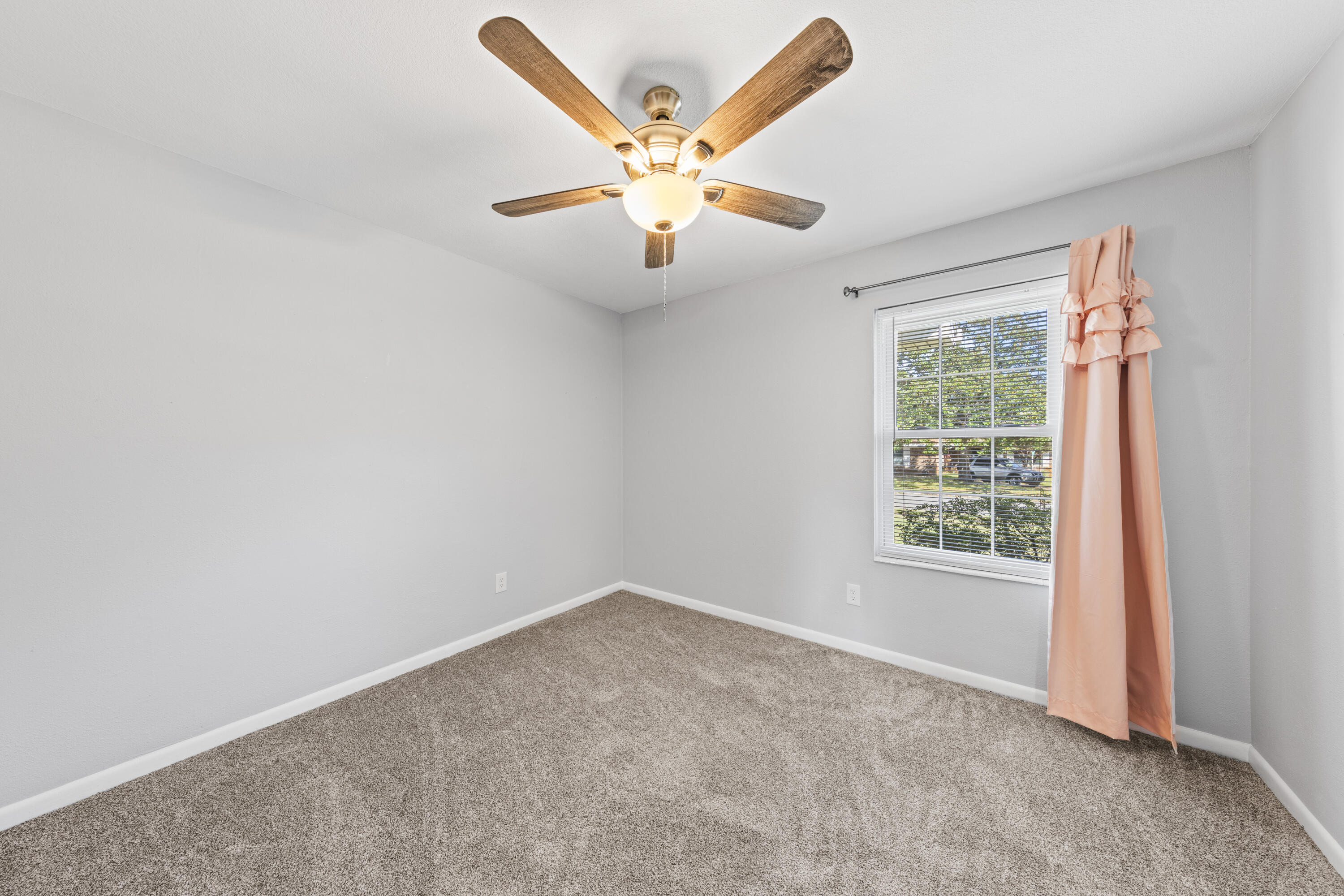 MIRAMAR ESTATES 4TH ADDN - Residential