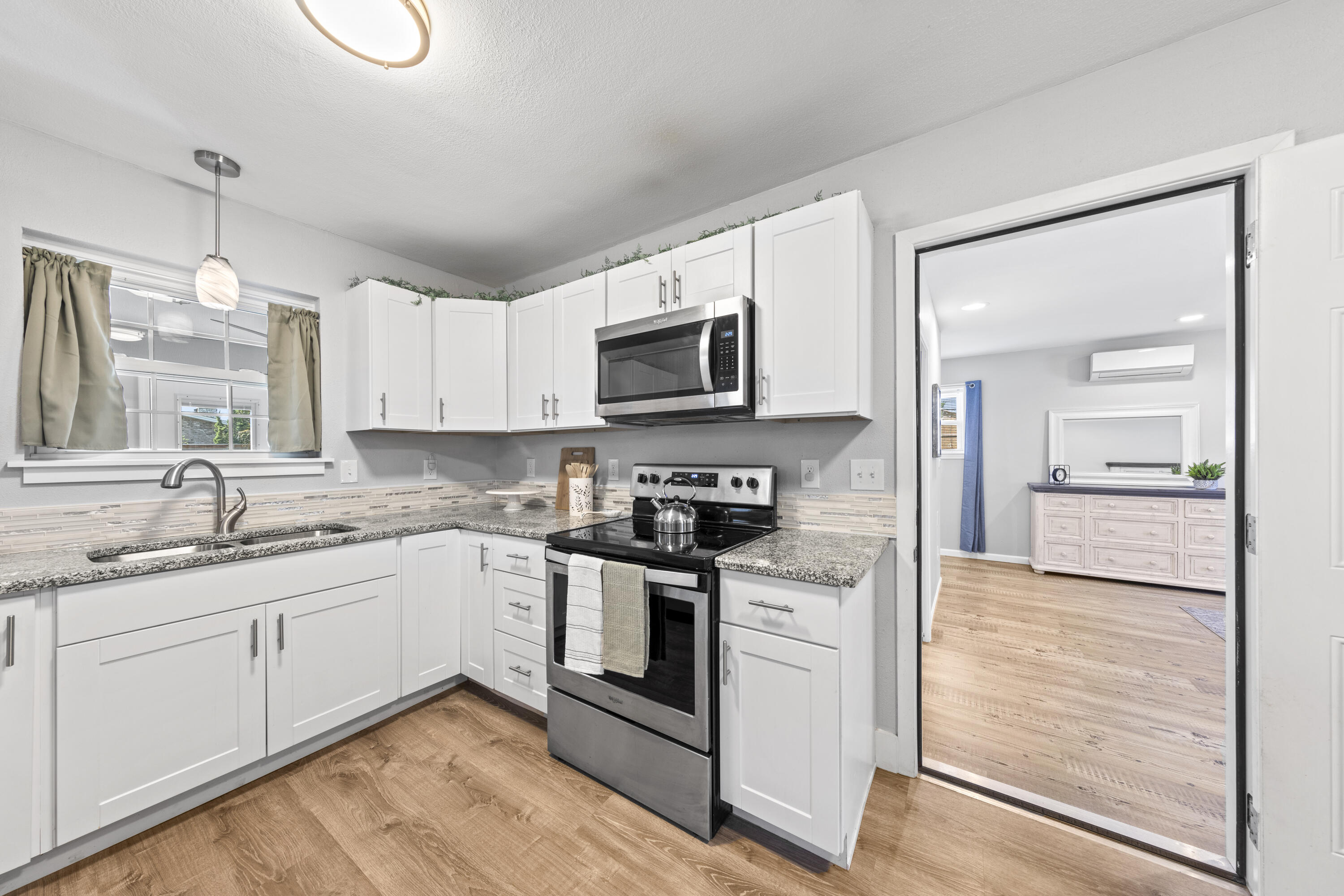 MIRAMAR ESTATES 4TH ADDN - Residential