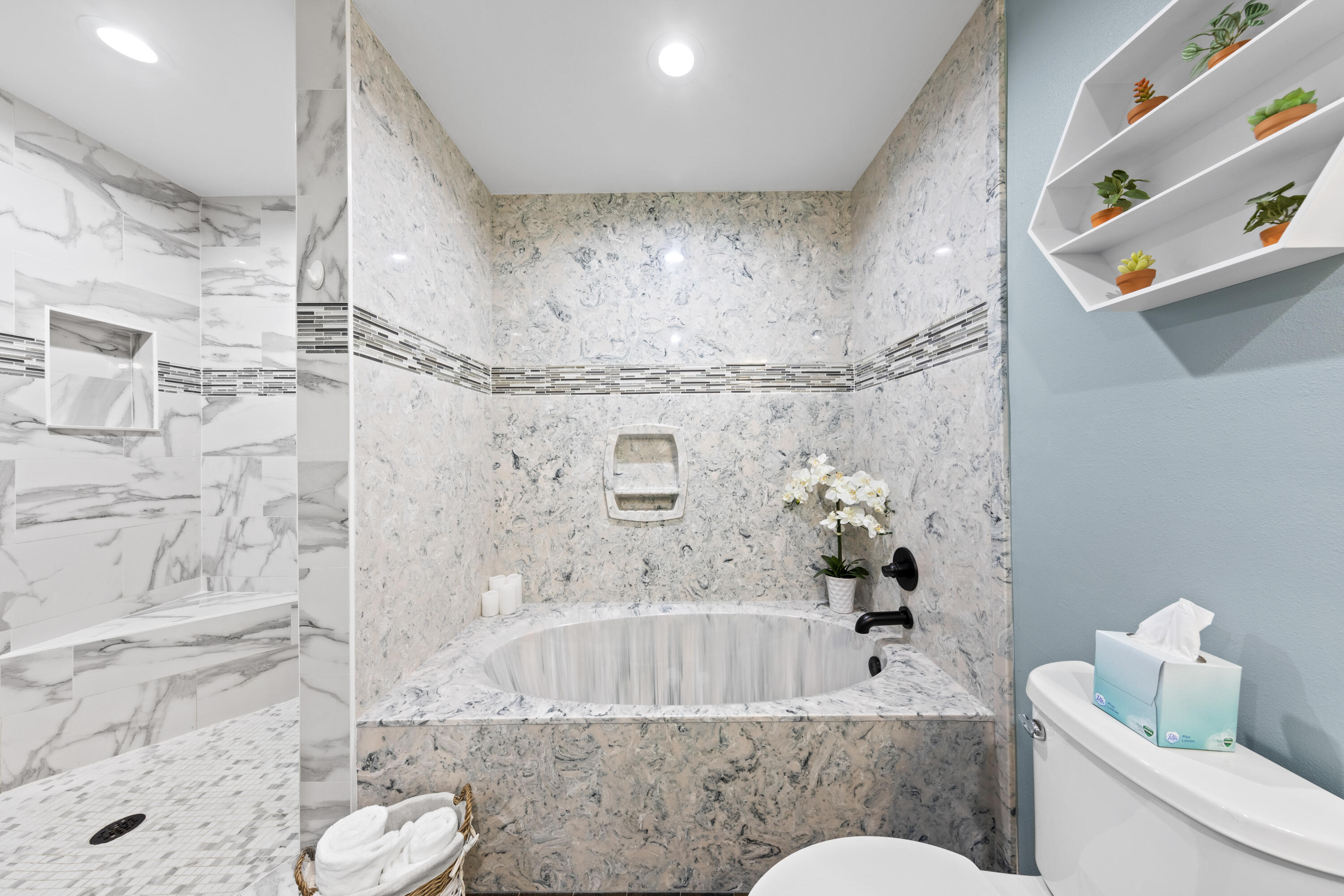 MIRAMAR ESTATES 4TH ADDN - Residential