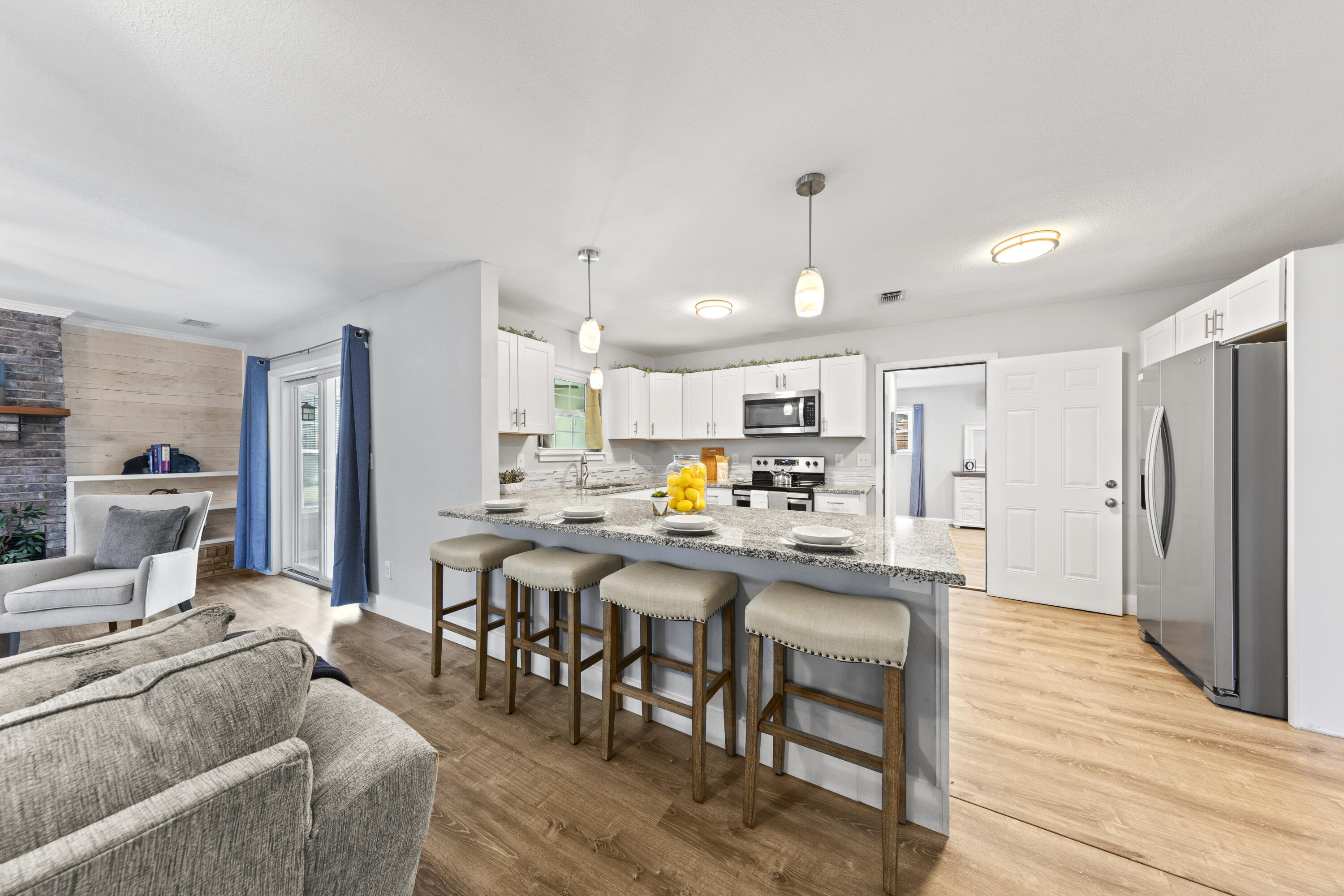 MIRAMAR ESTATES 4TH ADDN - Residential