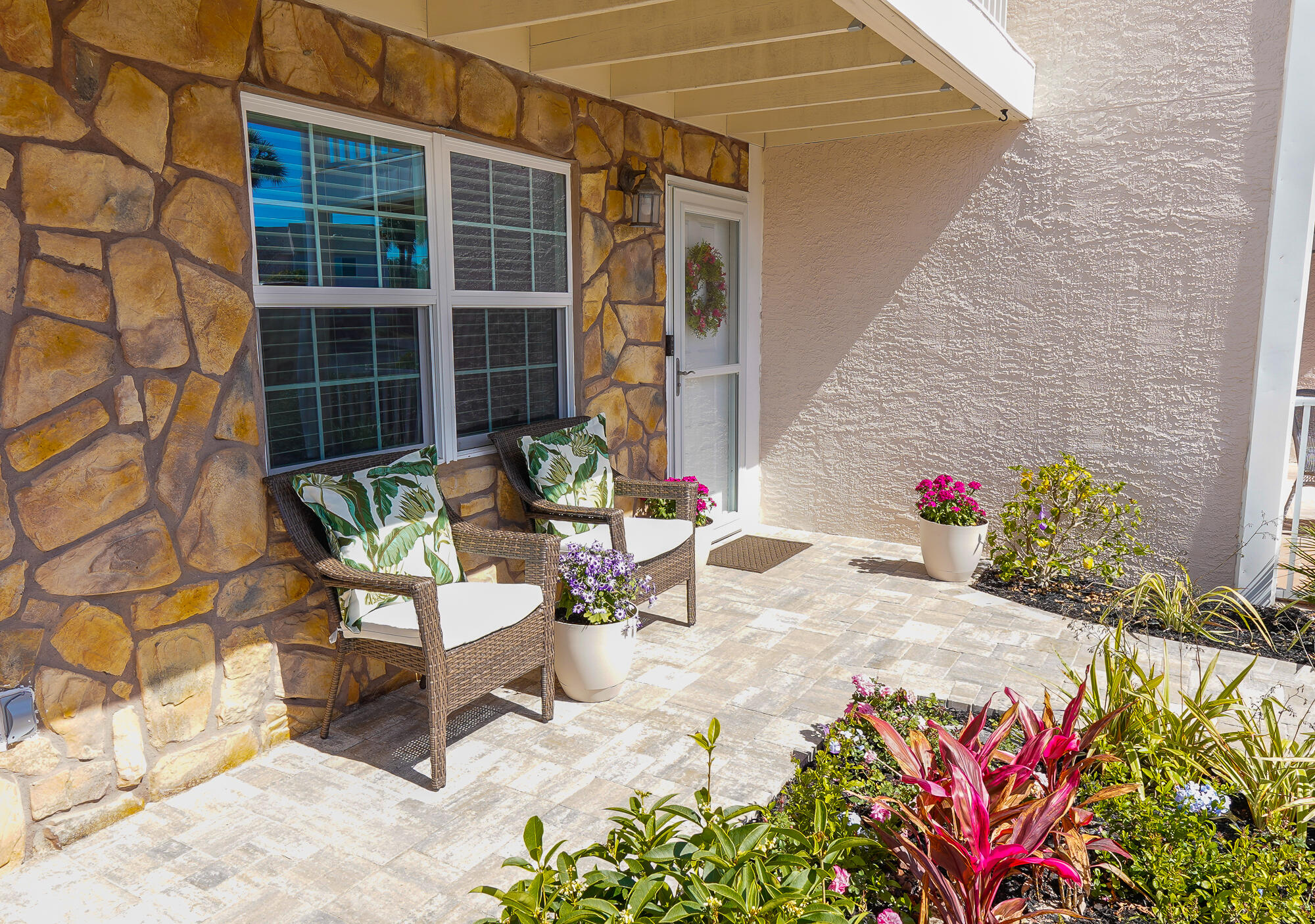 WOODLAND SHORES PH III TOWNHOMES - Residential