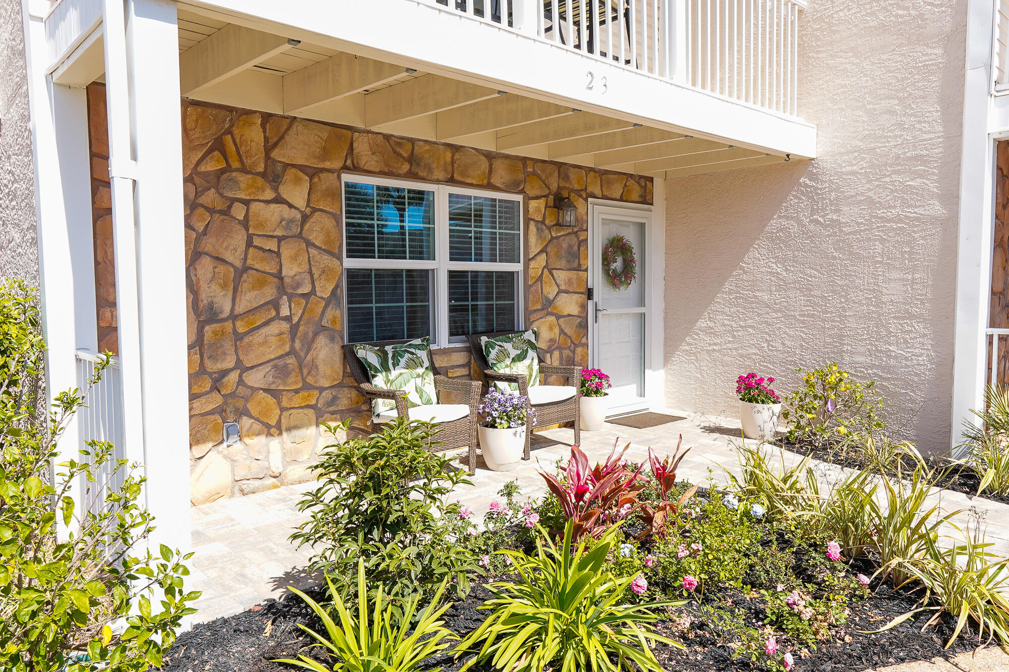 WOODLAND SHORES PH III TOWNHOMES - Residential