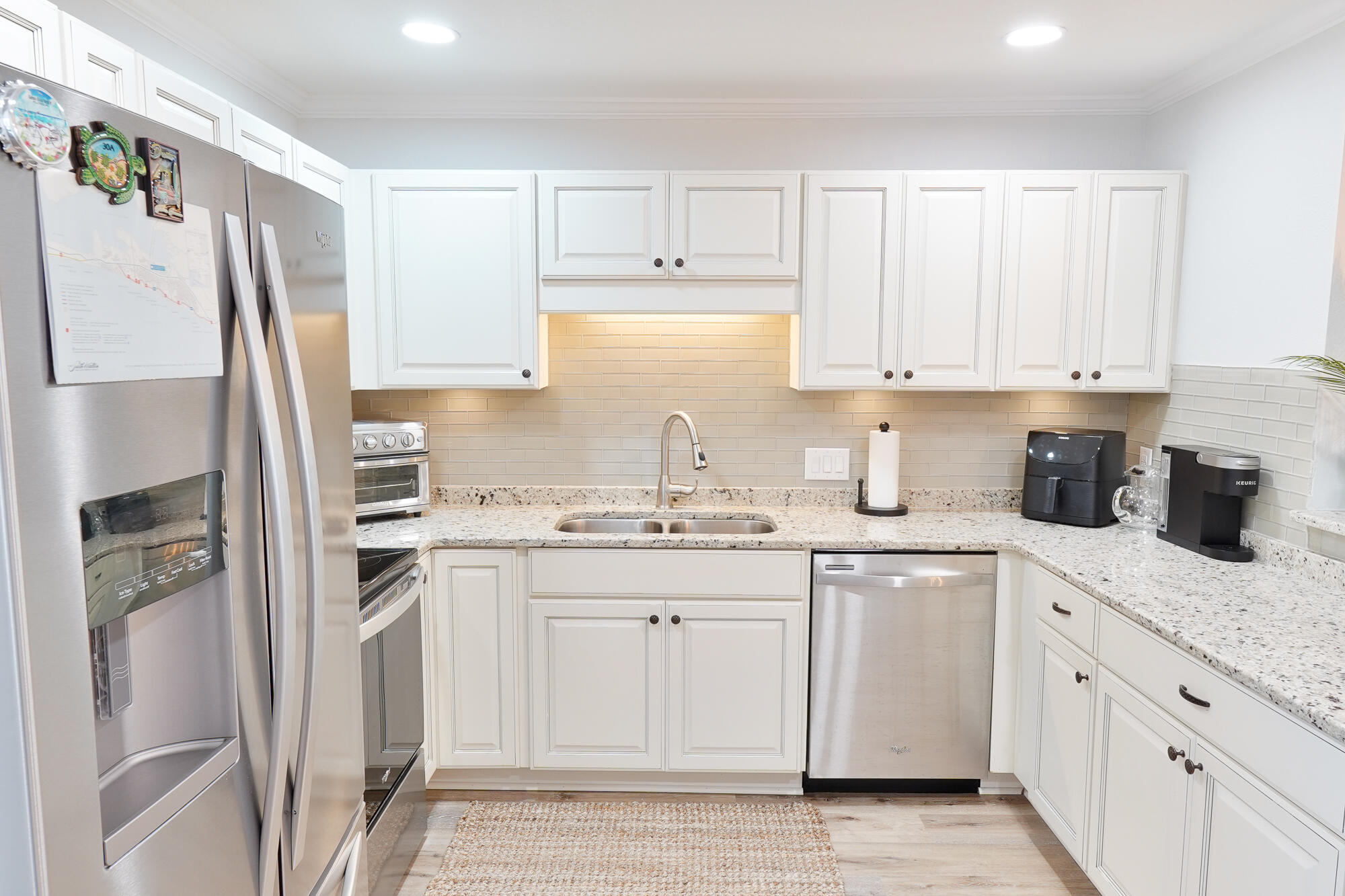 WOODLAND SHORES PH III TOWNHOMES - Residential
