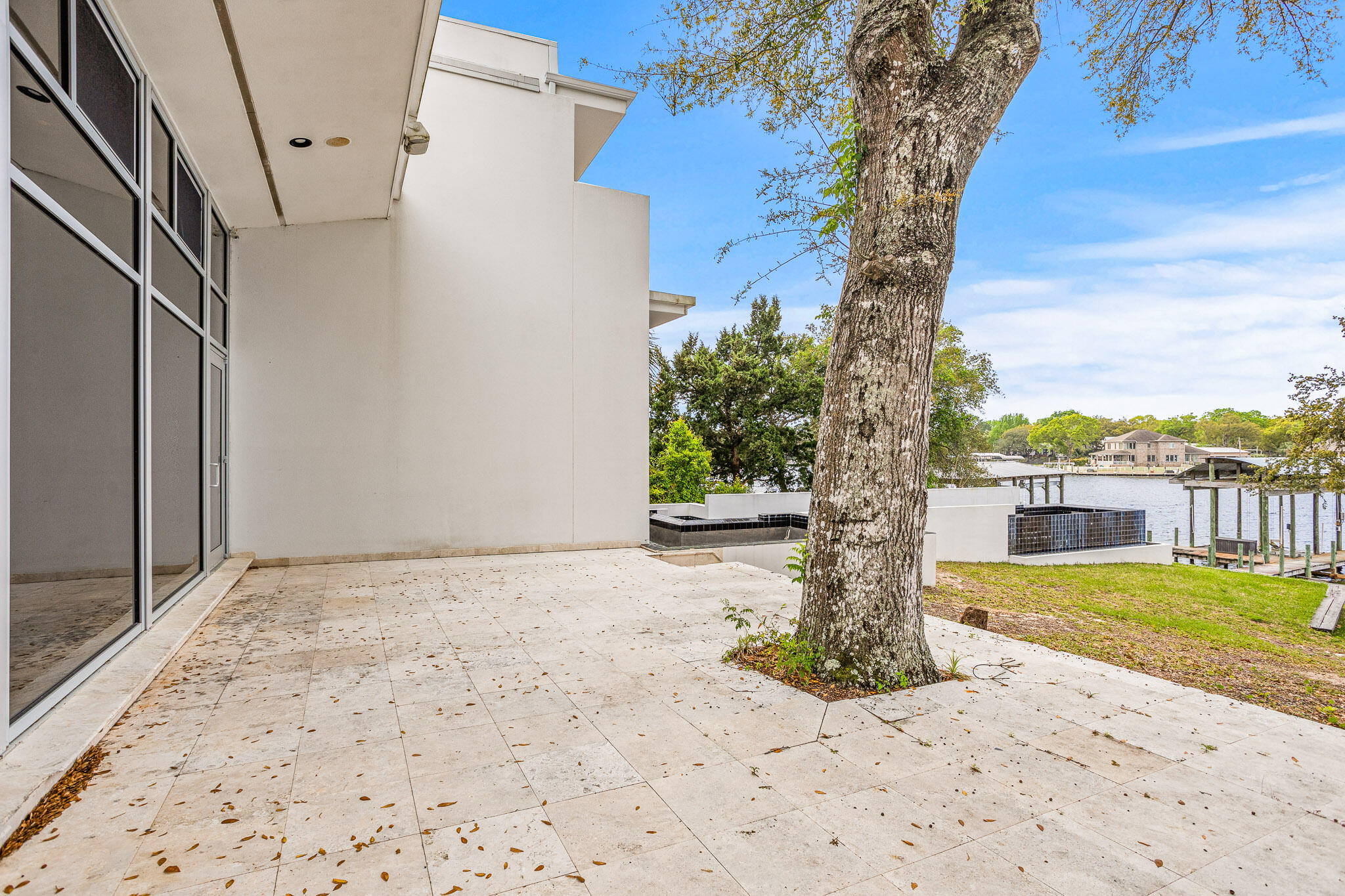 BAYOU VISTA - Residential