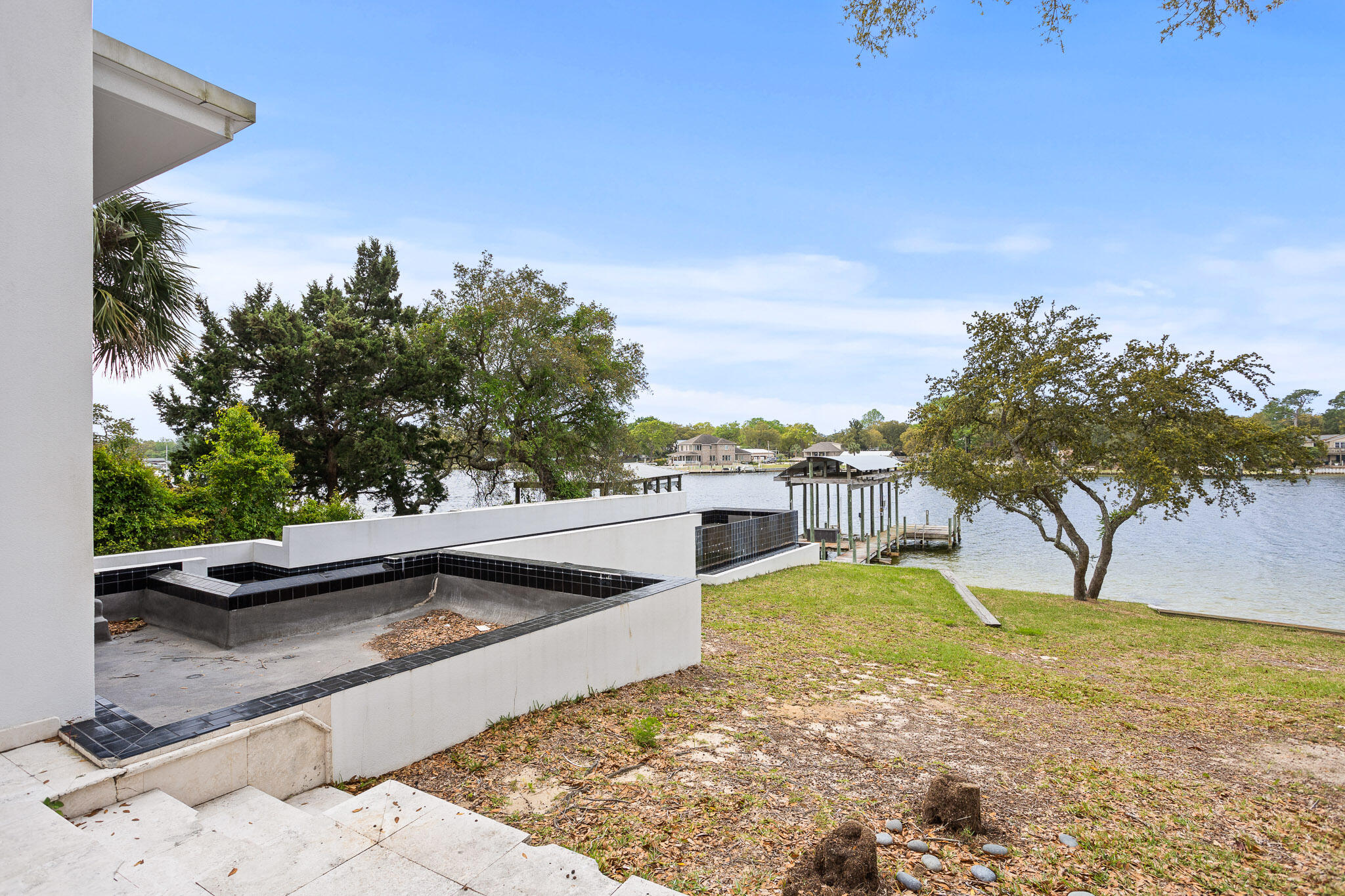 BAYOU VISTA - Residential