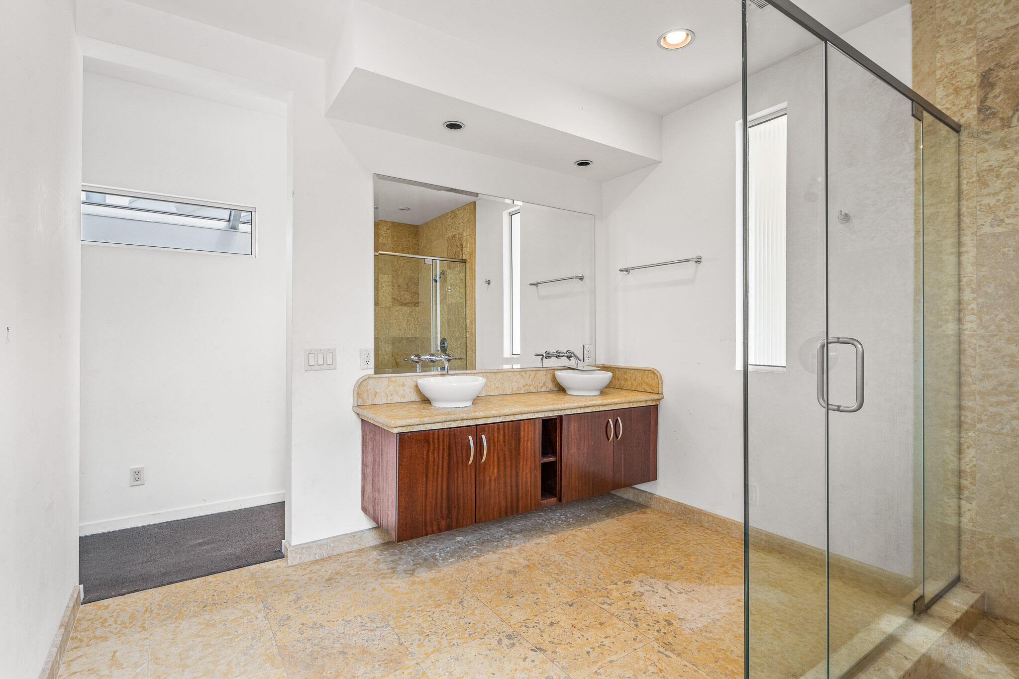 BAYOU VISTA - Residential