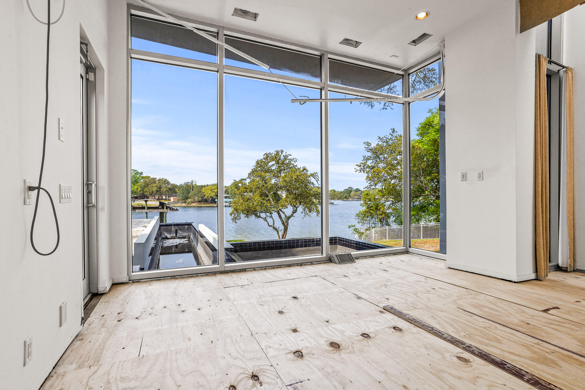 BAYOU VISTA - Residential