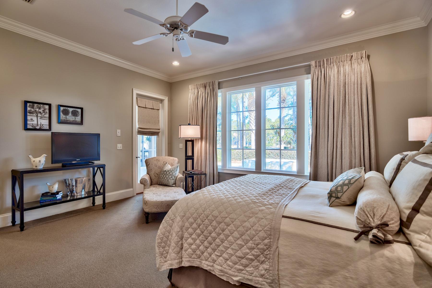 BURNT PINE - Residential