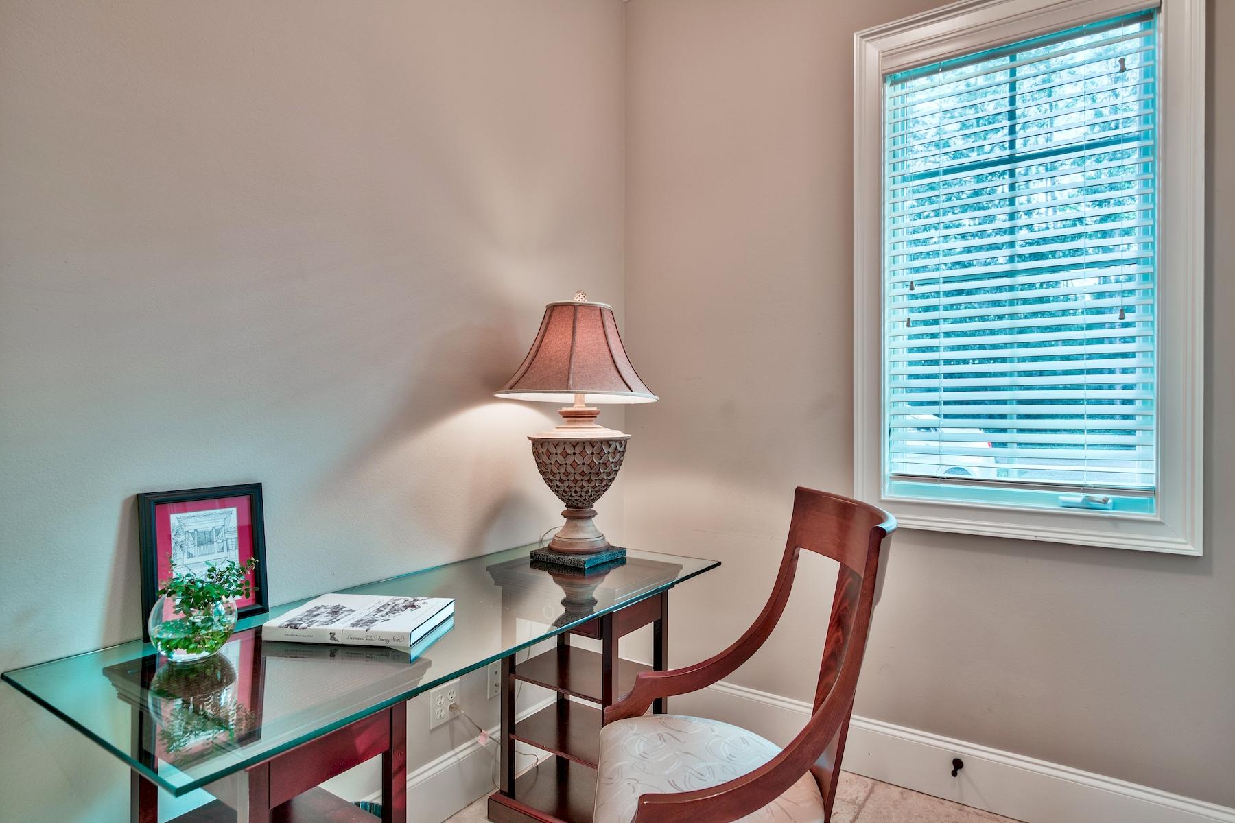 BURNT PINE - Residential