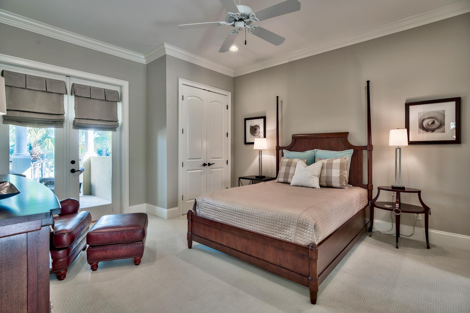 BURNT PINE - Residential