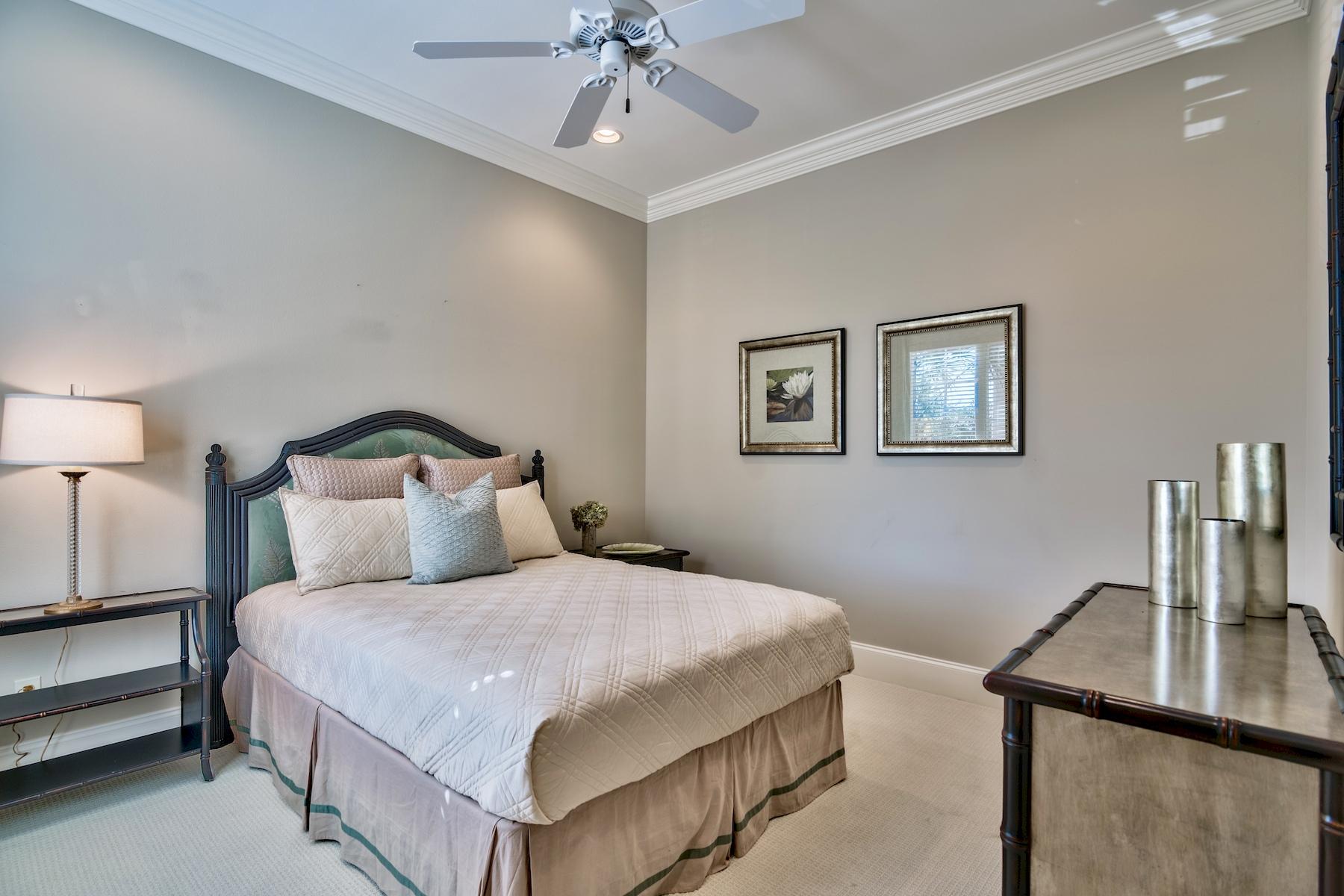 BURNT PINE - Residential