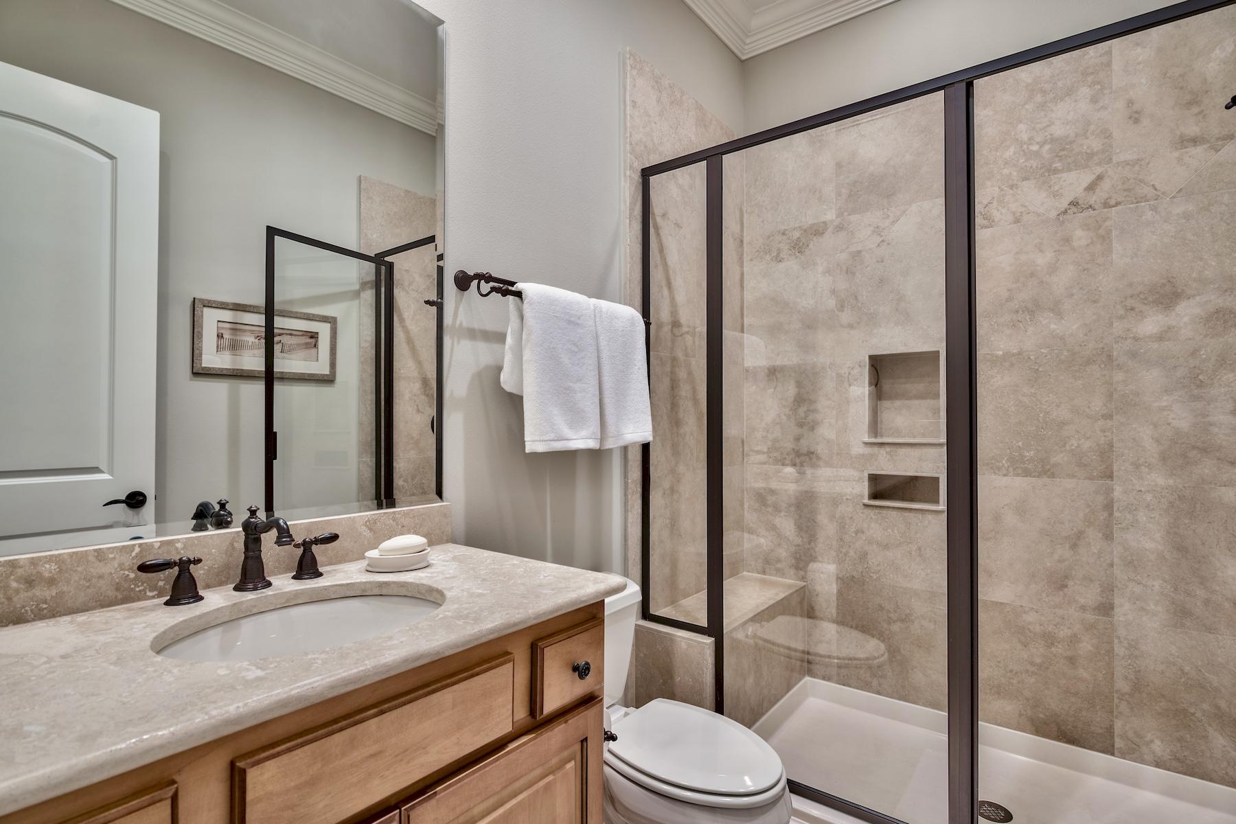 BURNT PINE - Residential