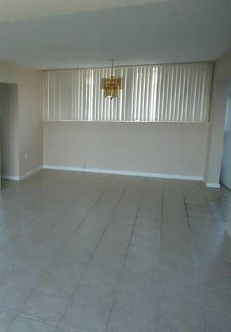 SEA PALM CONDO - Residential