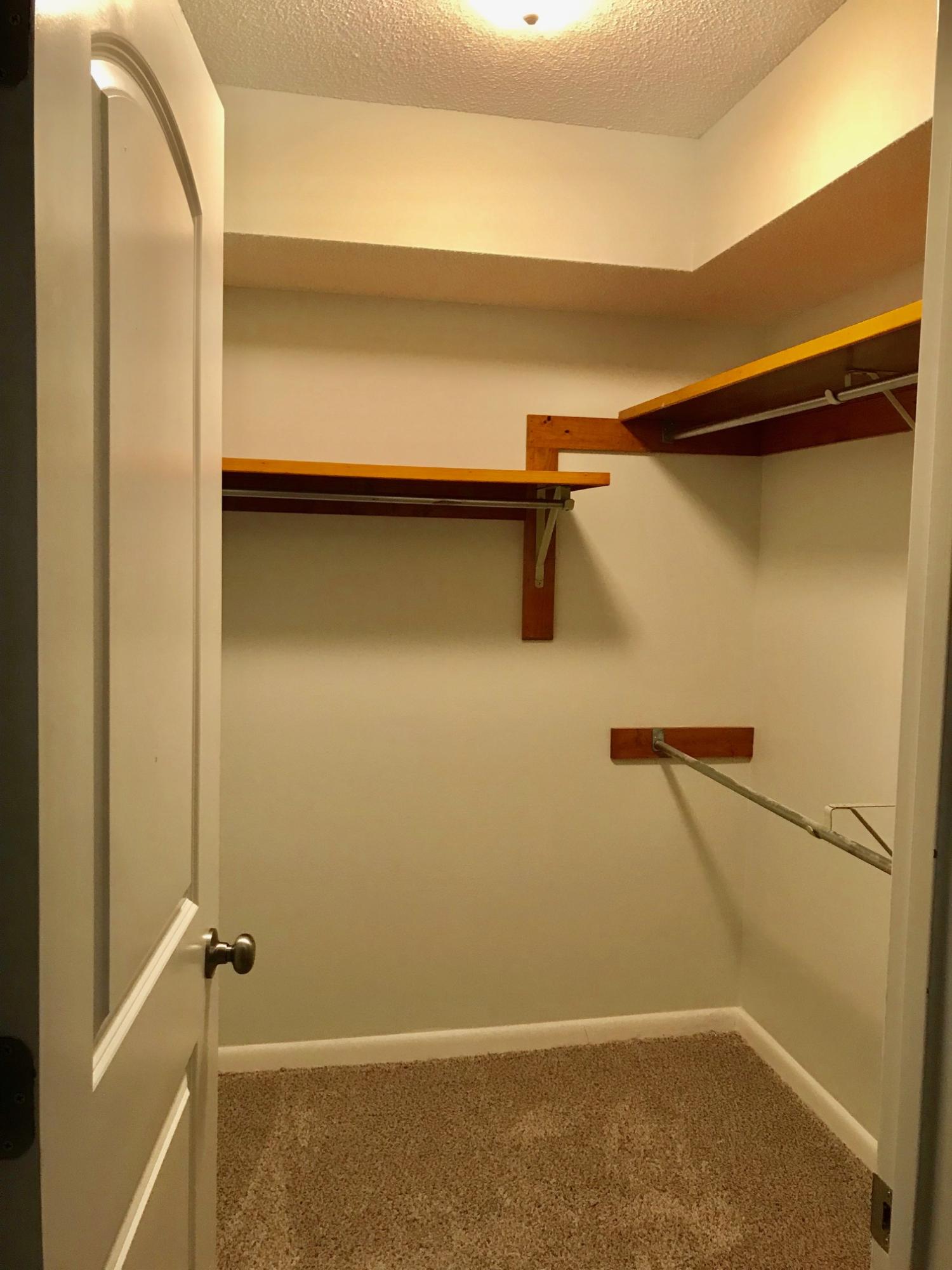 CEDAR RIDGE - Residential