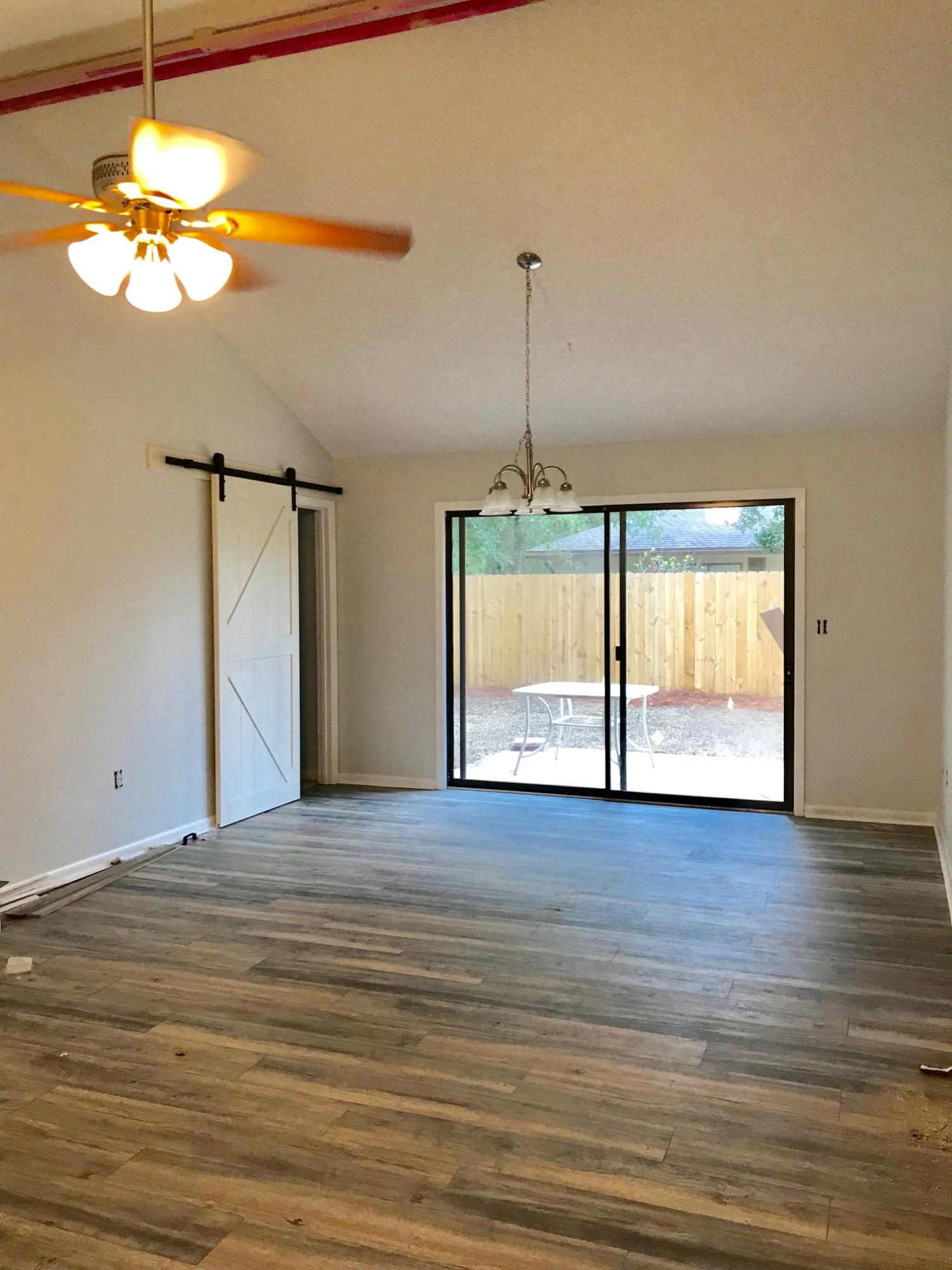 CEDAR RIDGE - Residential