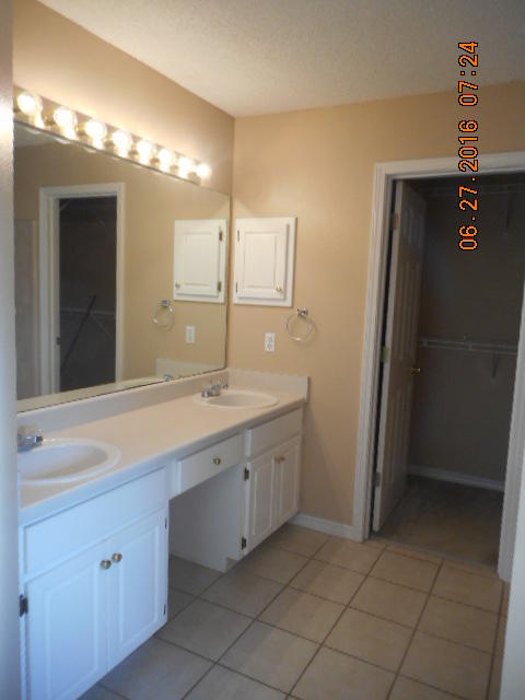 WATERFORD ESTATES S/D - Residential Lease