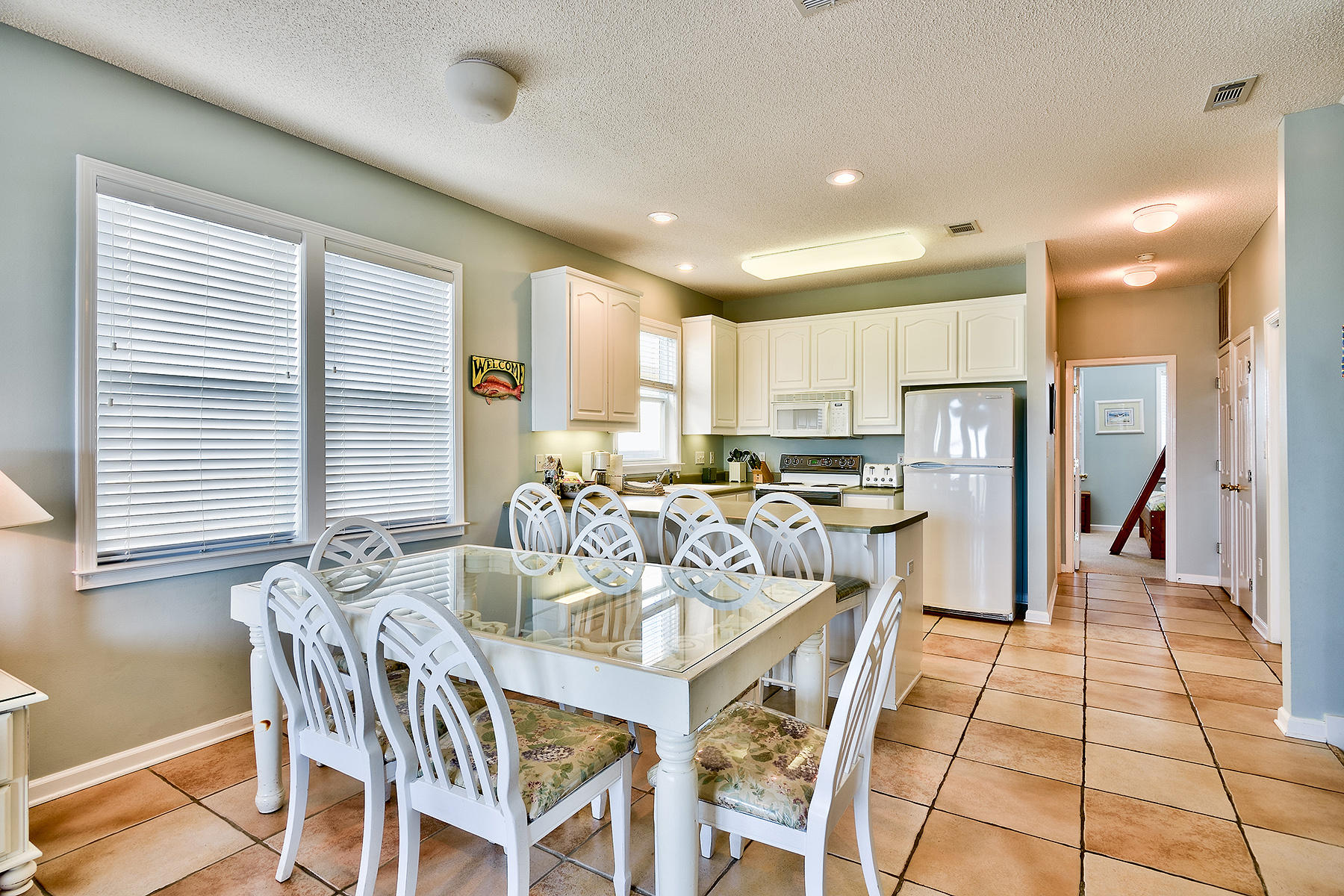 SEABREEZE COTTAGES - Residential