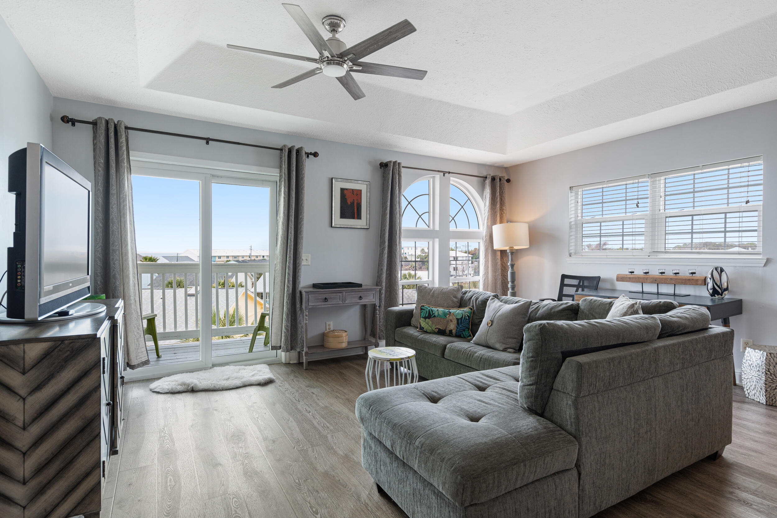 The Palms - Residential