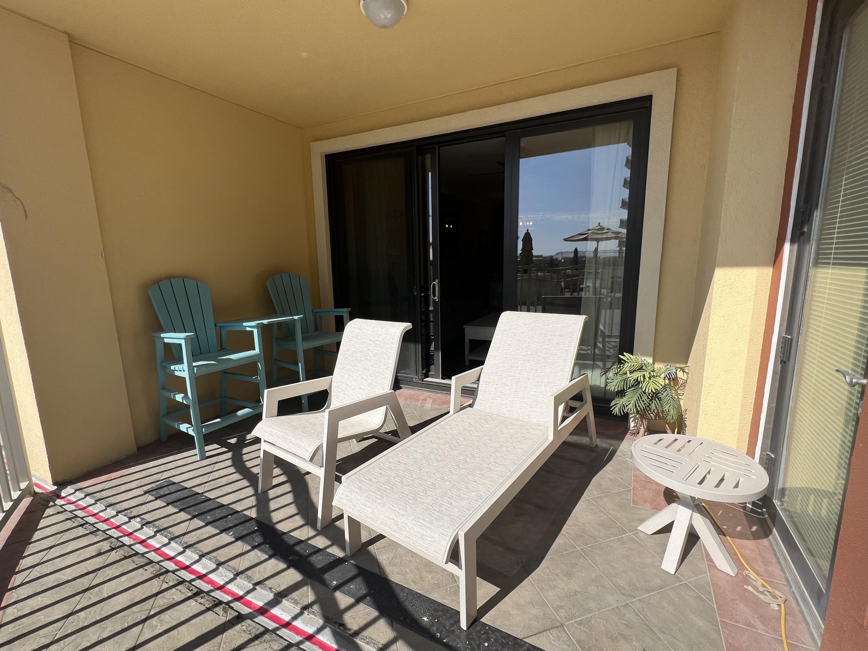 EMERALD GRANDE - Residential
