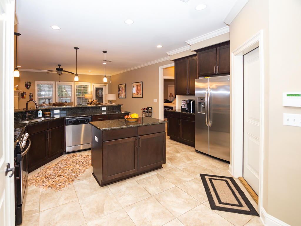 Hawk's Landing - Residential