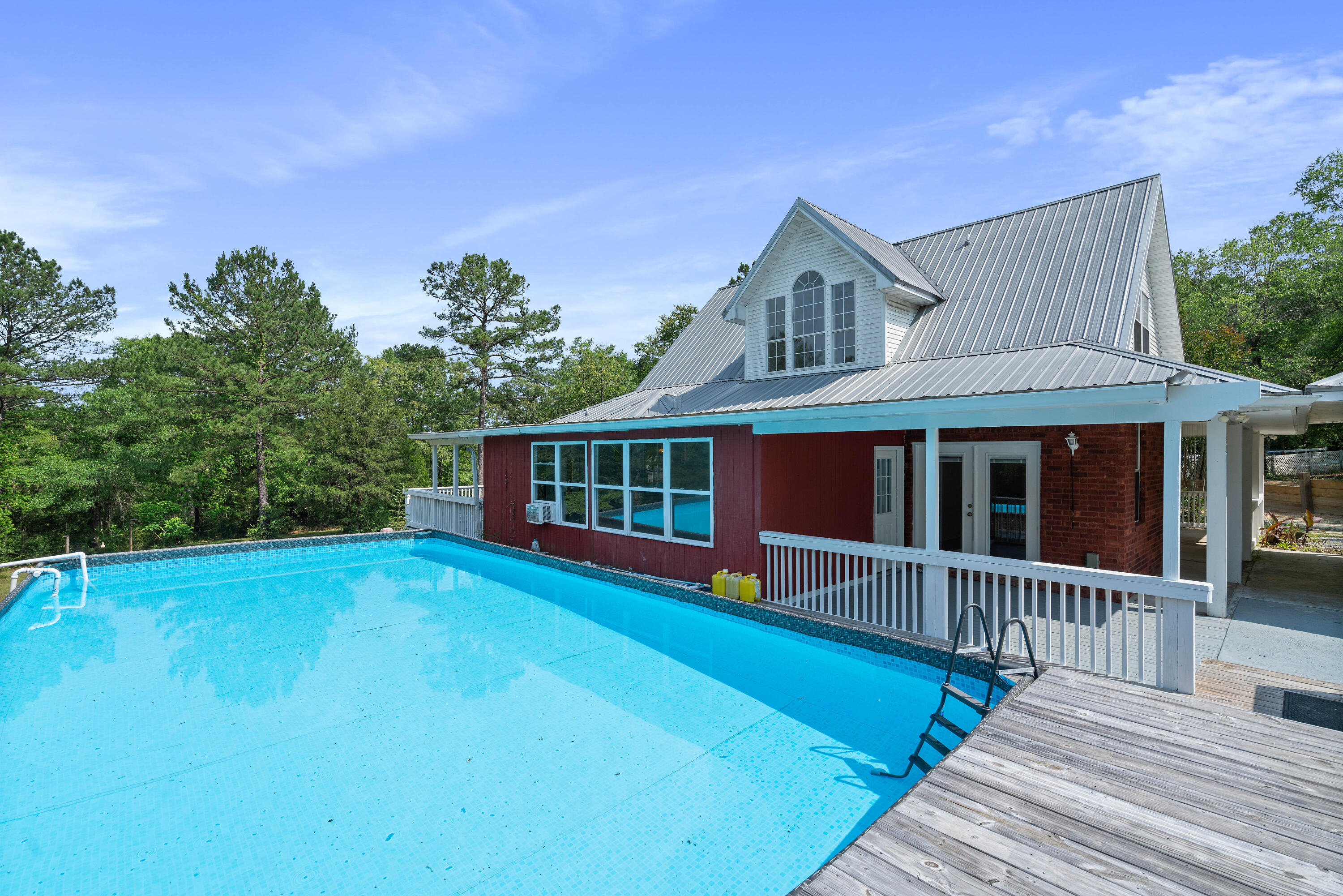 No subdivision on record - Residential