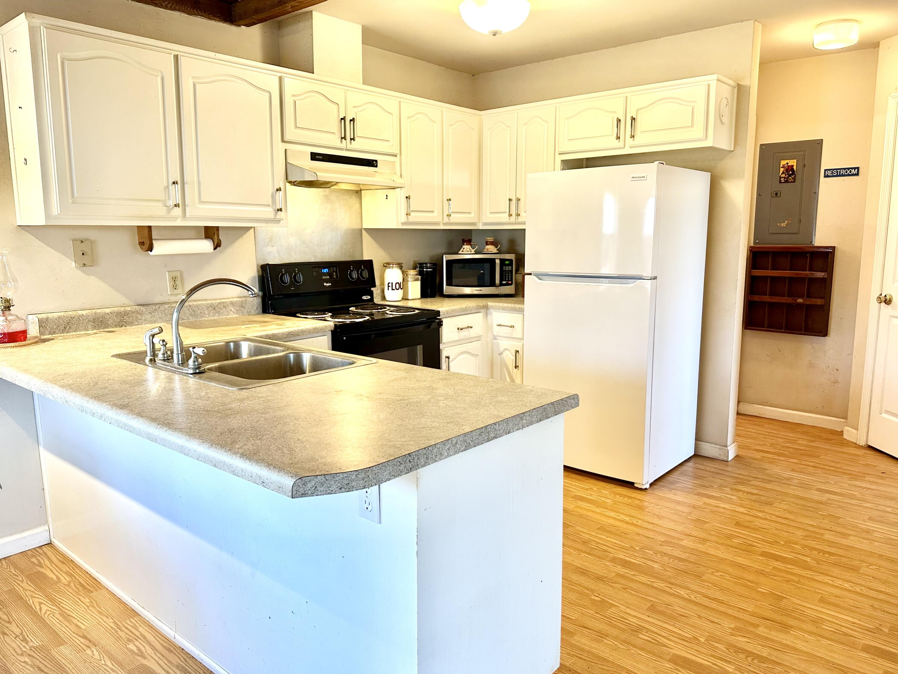 324 Pleasant Rest Road