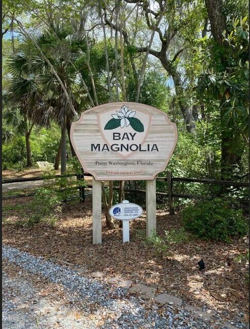 BAY MAGNOLIA - Land
