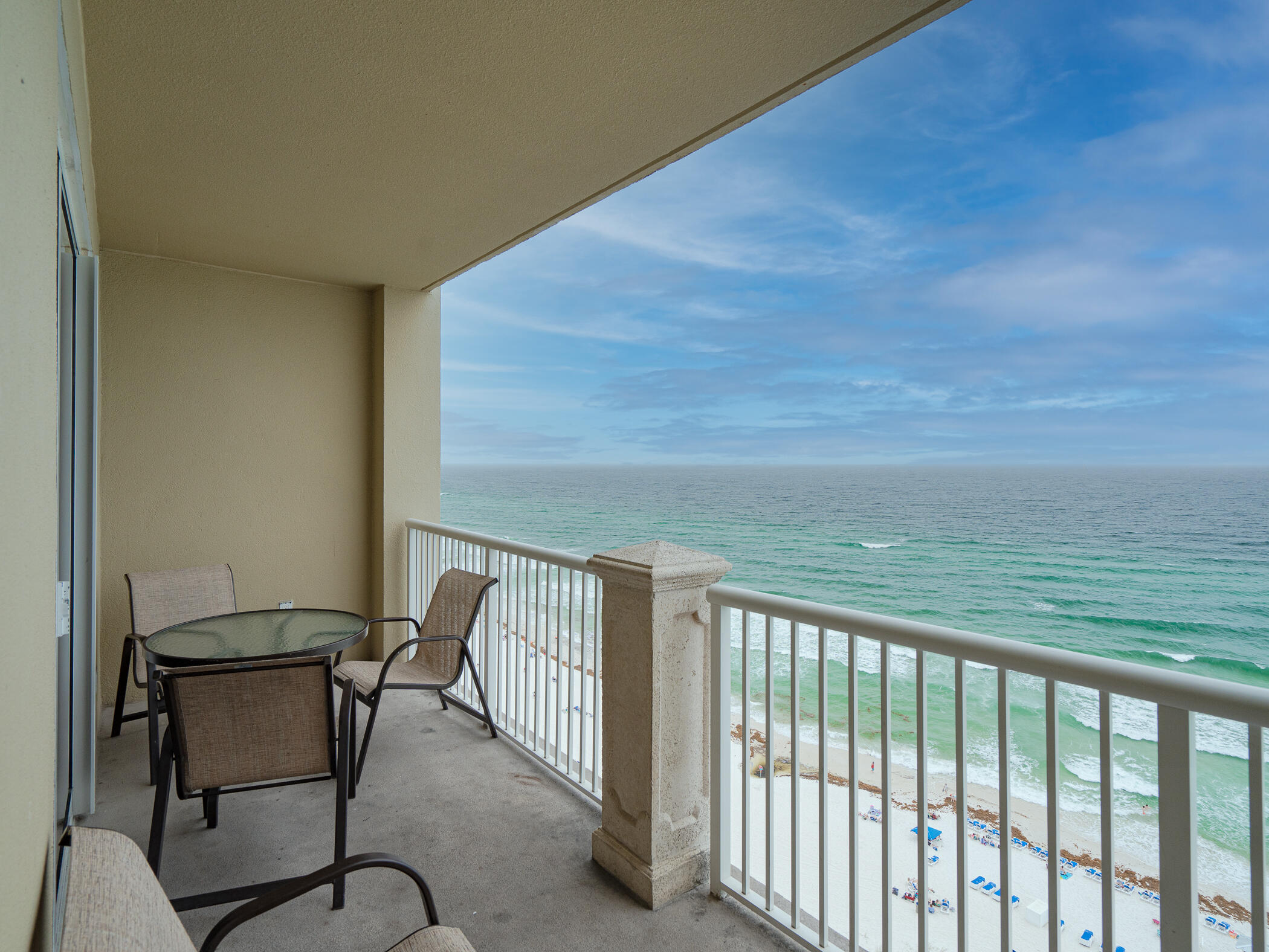 GRAND PANAMA BEACH RESORTS - Residential