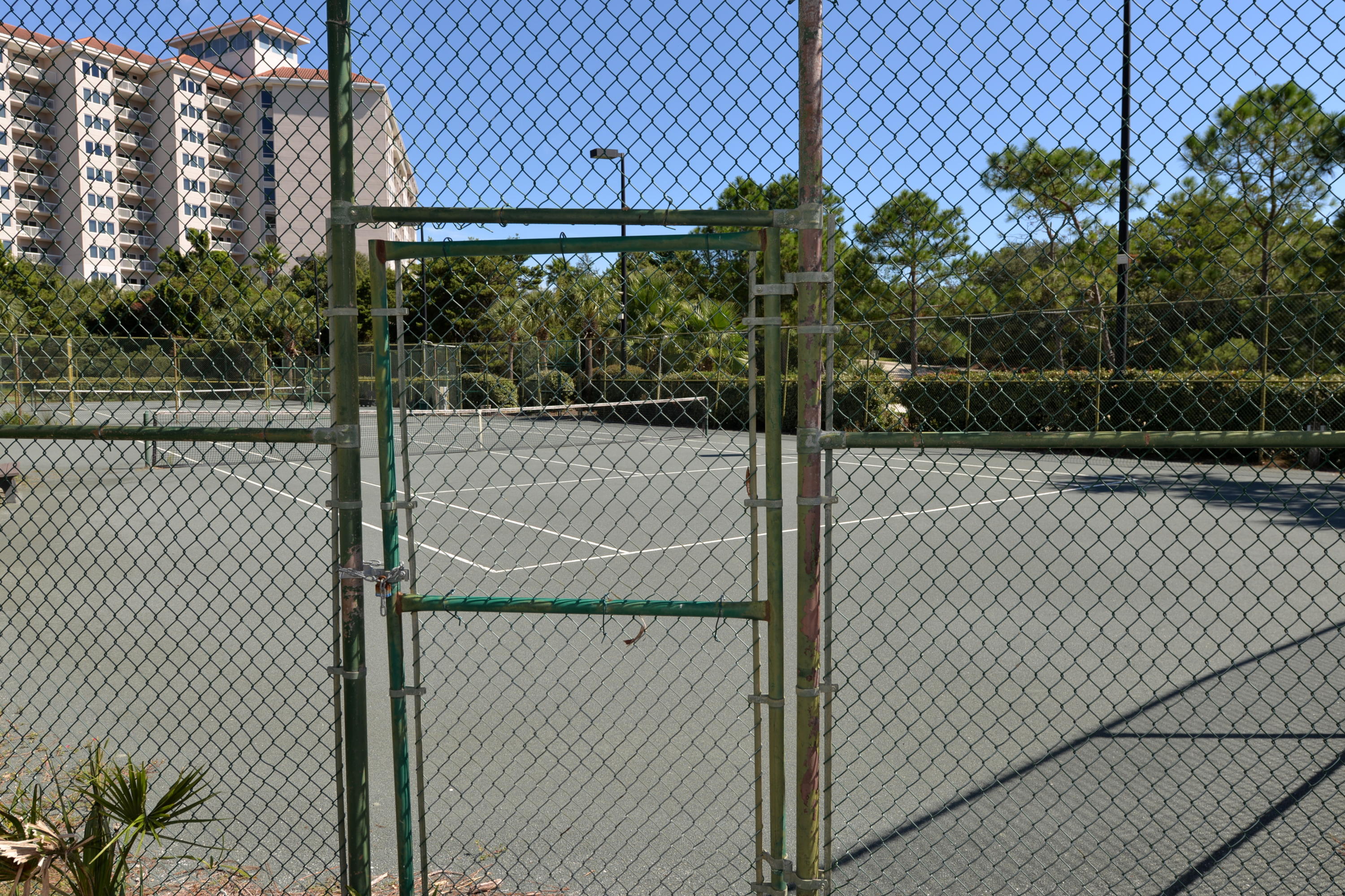 TIDES AT TOPS'L - Residential