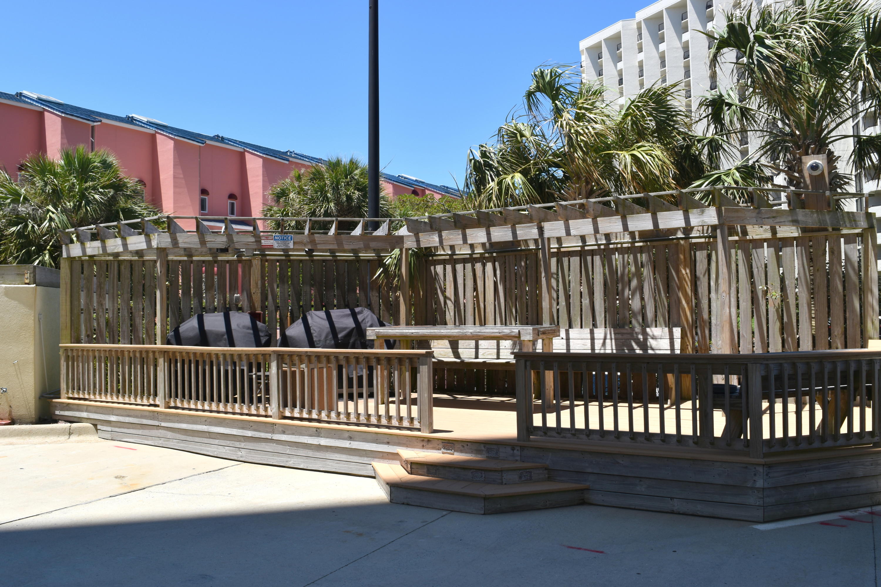 TIDES AT TOPS'L - Residential