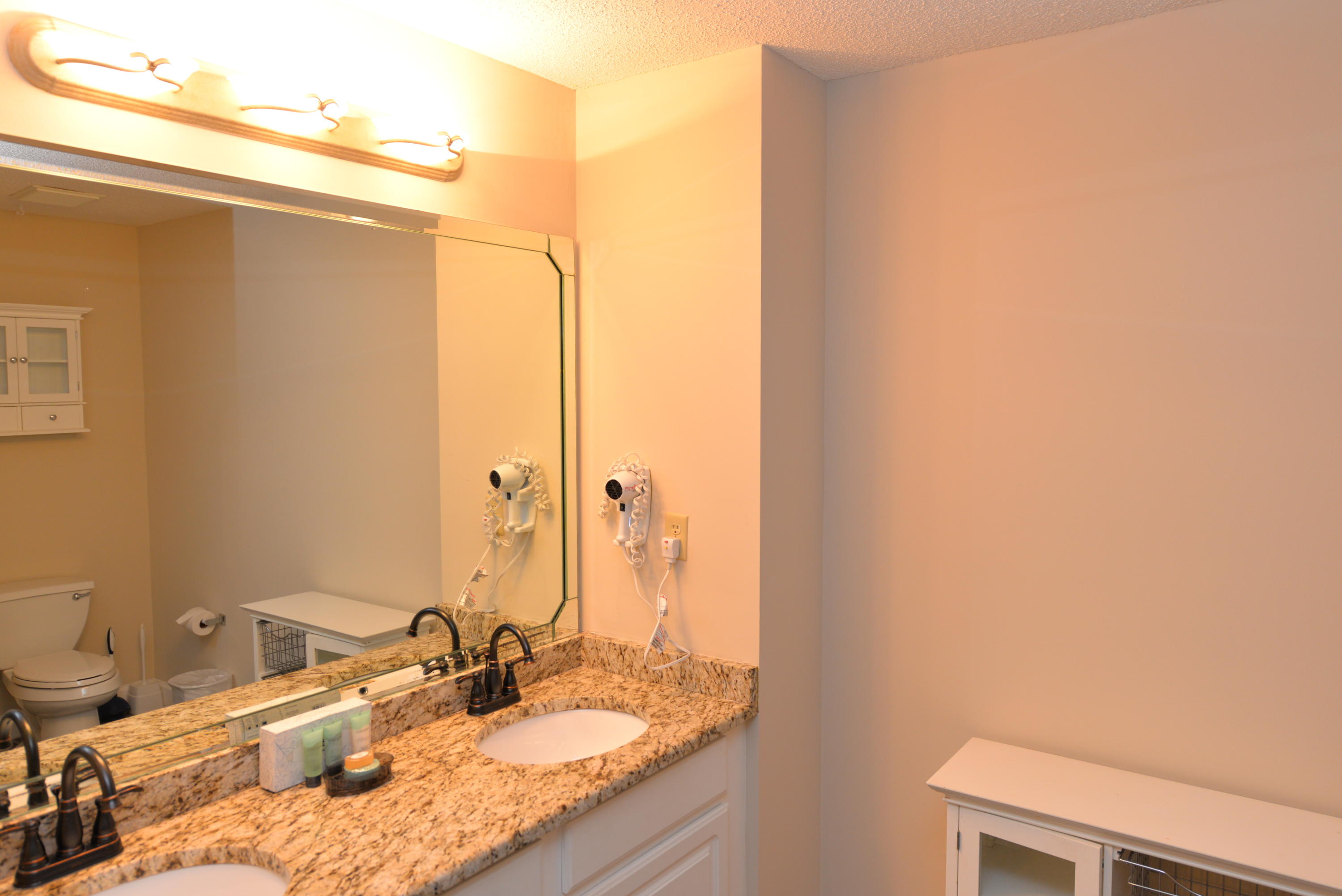 TIDES AT TOPS'L - Residential