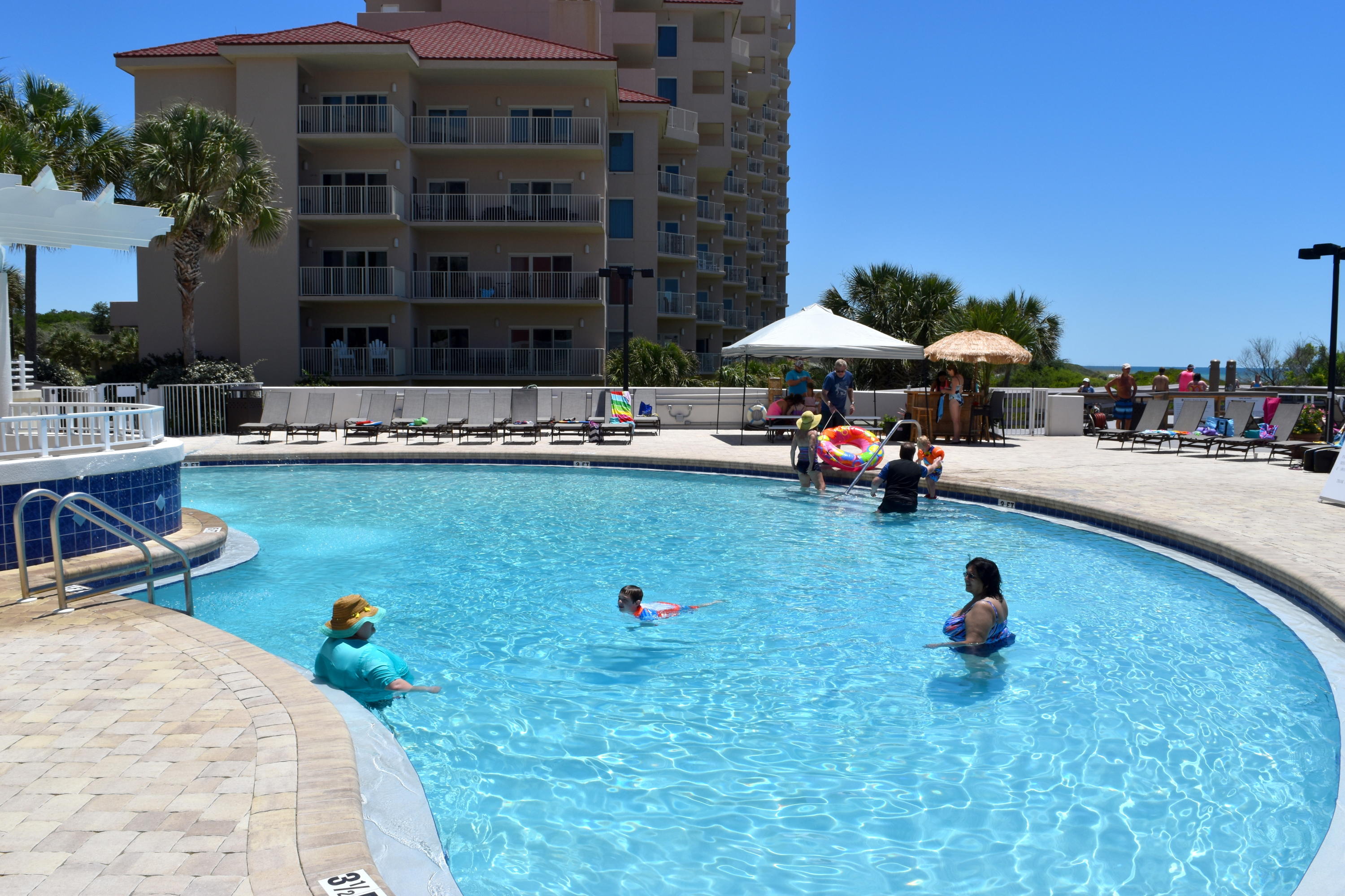 TIDES AT TOPS'L - Residential